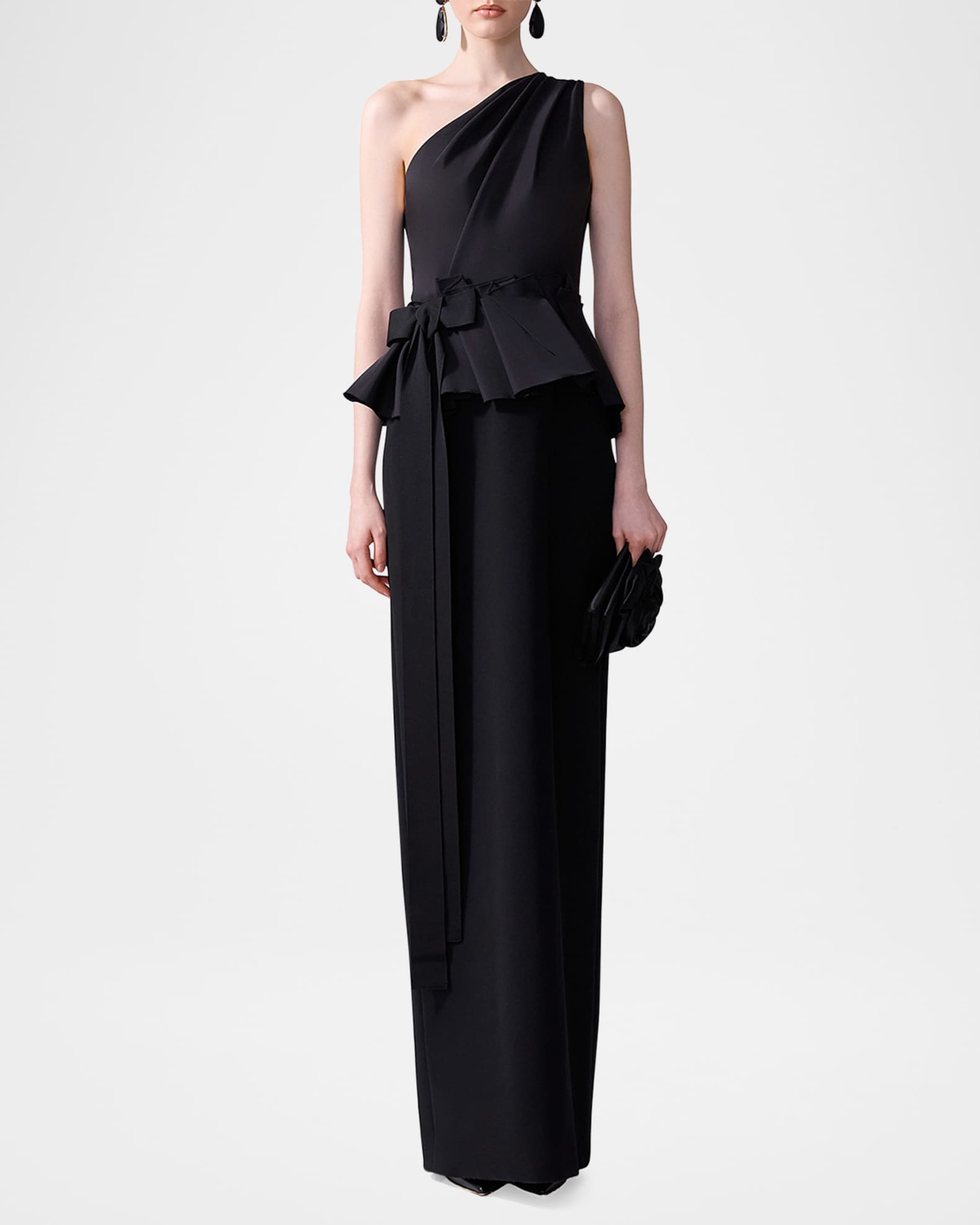 One-Shoulder Peplum Column Gown With Bow 1