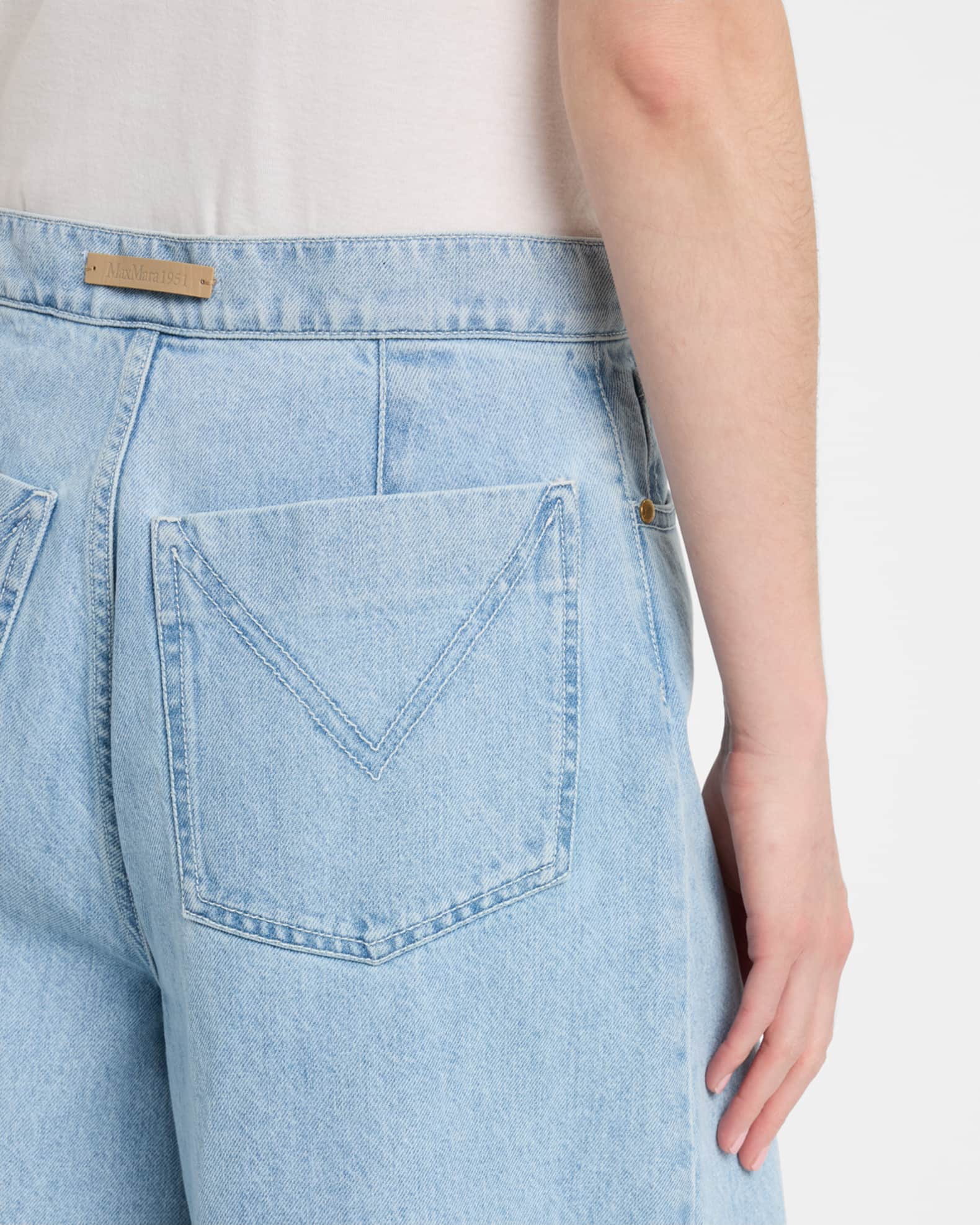 デニム・ジーパン MAX MARA AFFARI DENIM PANTS Max Mara Affari Wide-Leg Denim Jeans | Neiman Marcus
