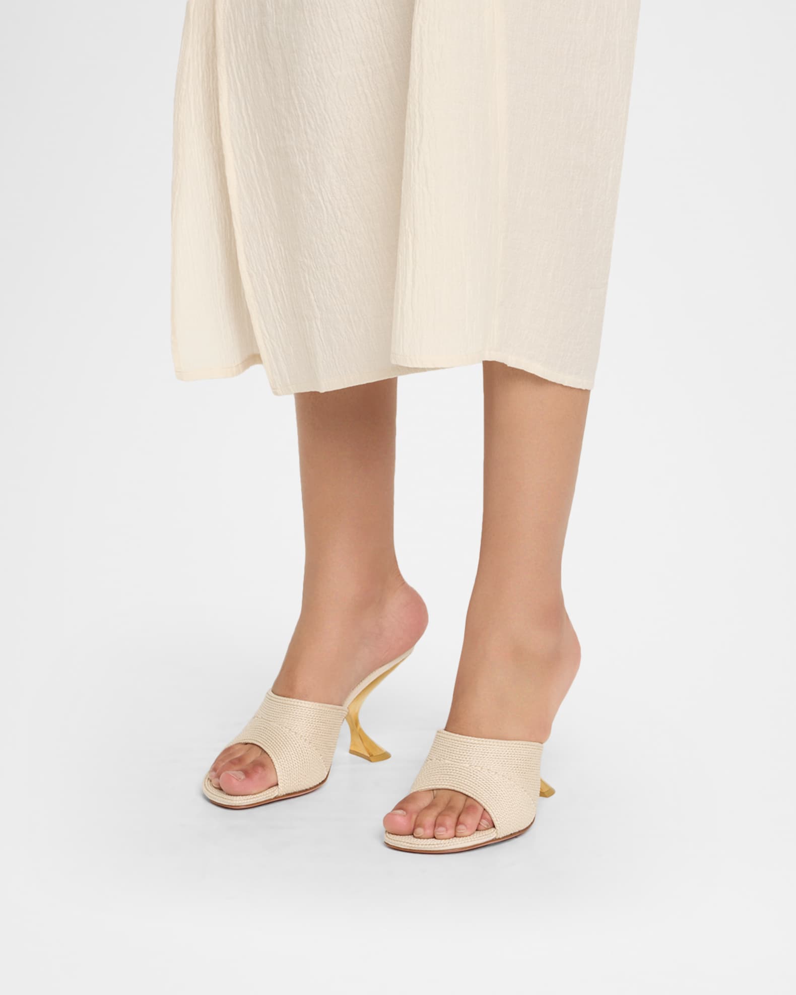 サンダル・ミュール AMINA MUADDI Women Sandals TAYLOR SLIPPER 90 NAPPA BLACK Amina Muaddi Taylor Woven Slipper Mule Sandals | Neiman Marcus