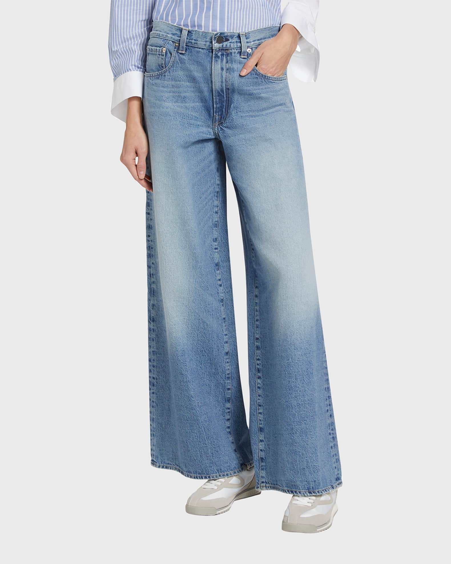 Tiny Dancer Wide-Leg Jean in Light Blue