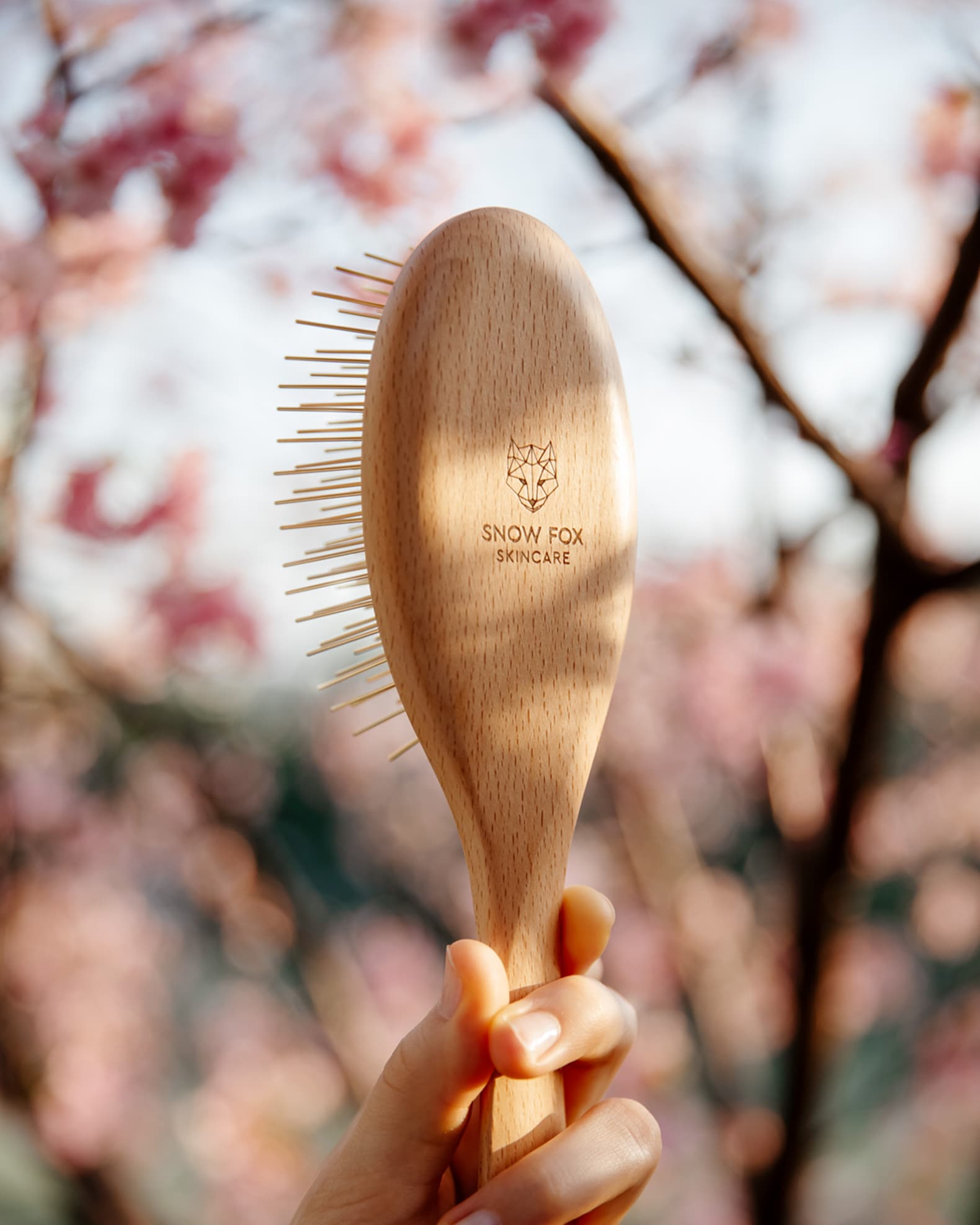 SNOW FOX Gua Sha Hair and Scalp Brush Premium Wooden Edition