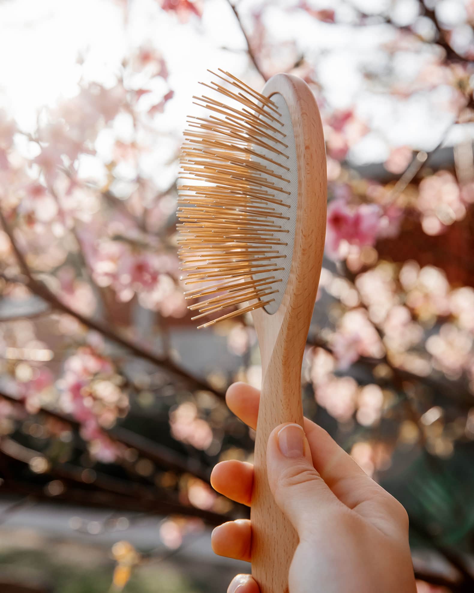 ヘアブラシ・コーム SNOW FOX GUA SHA HAIR & SCALP BRUSH SNOW FOX Gua Sha Hair and Scalp Brush Premium Wooden Edition