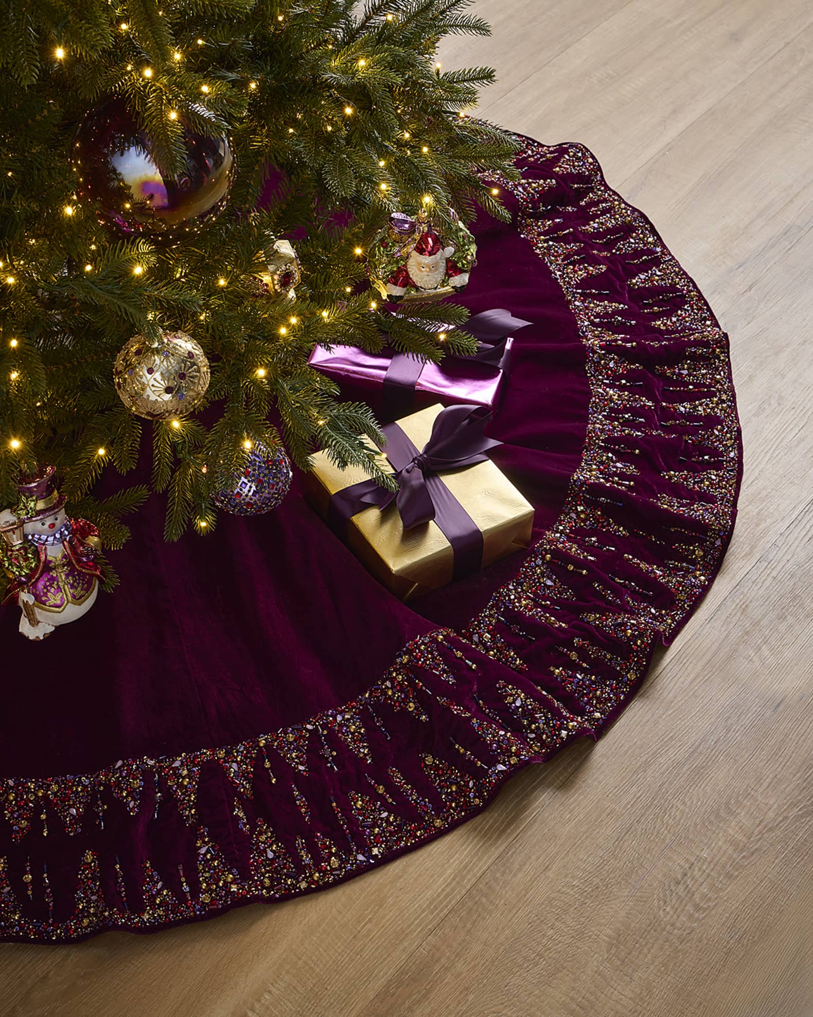 Plum Christmas Beaded Velvet Tree Skirt 0