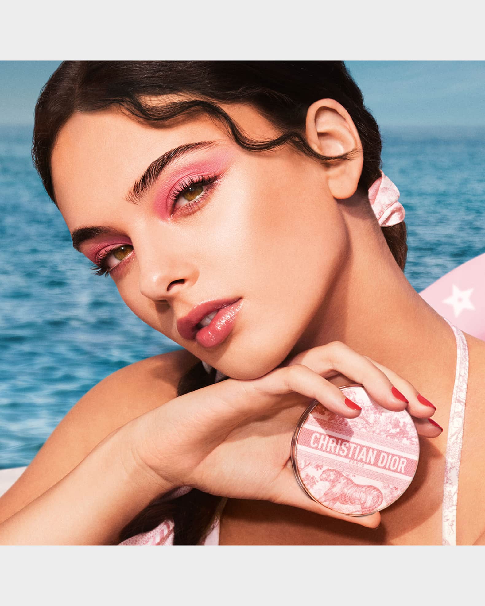 最大10%OFFクーポン Limited DIOR Edition Marcus Neiman | Luminizer Glow Forever Dior フェイスカラー