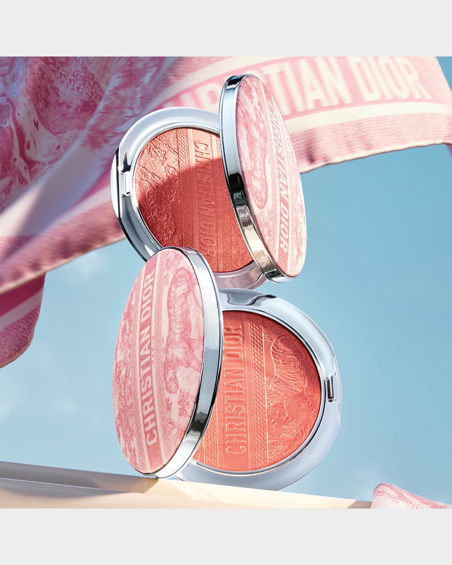 DIOR Limited Edition Dior Forever Glow Luminizer | Neiman Marcus
