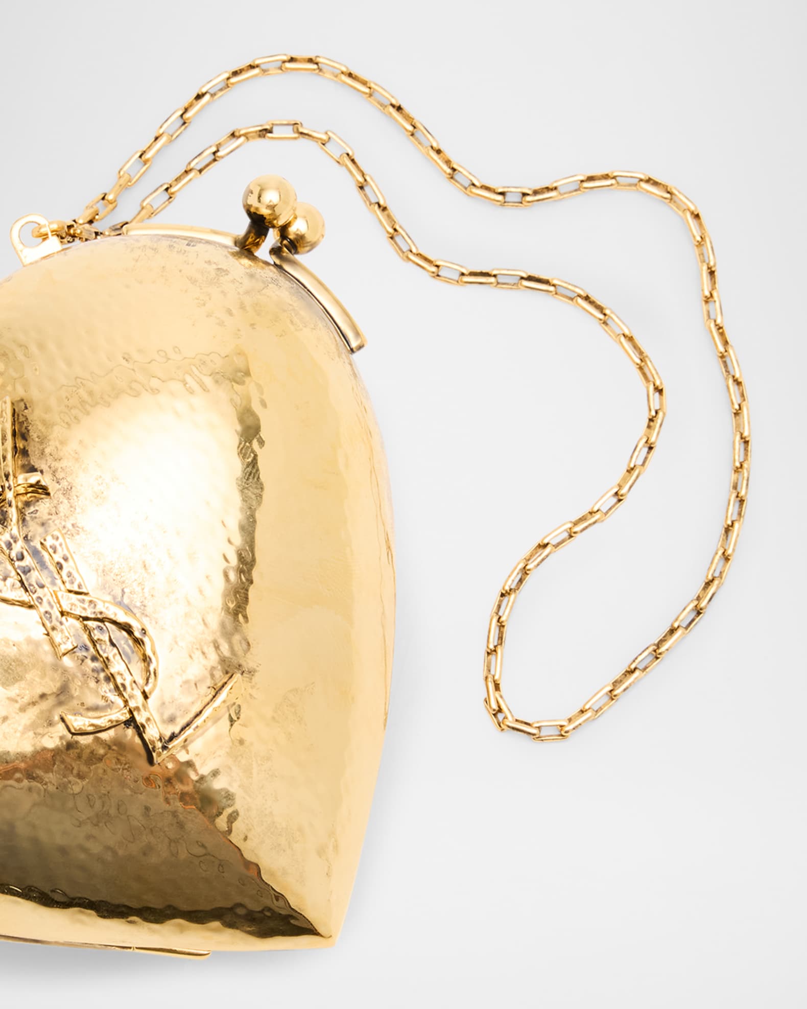 SAINT LAURENT◆真鍮製のイブニングミニハートミノディエール Saint Laurent Mini YSL Minaudiere in Brass | Neiman Marcus
