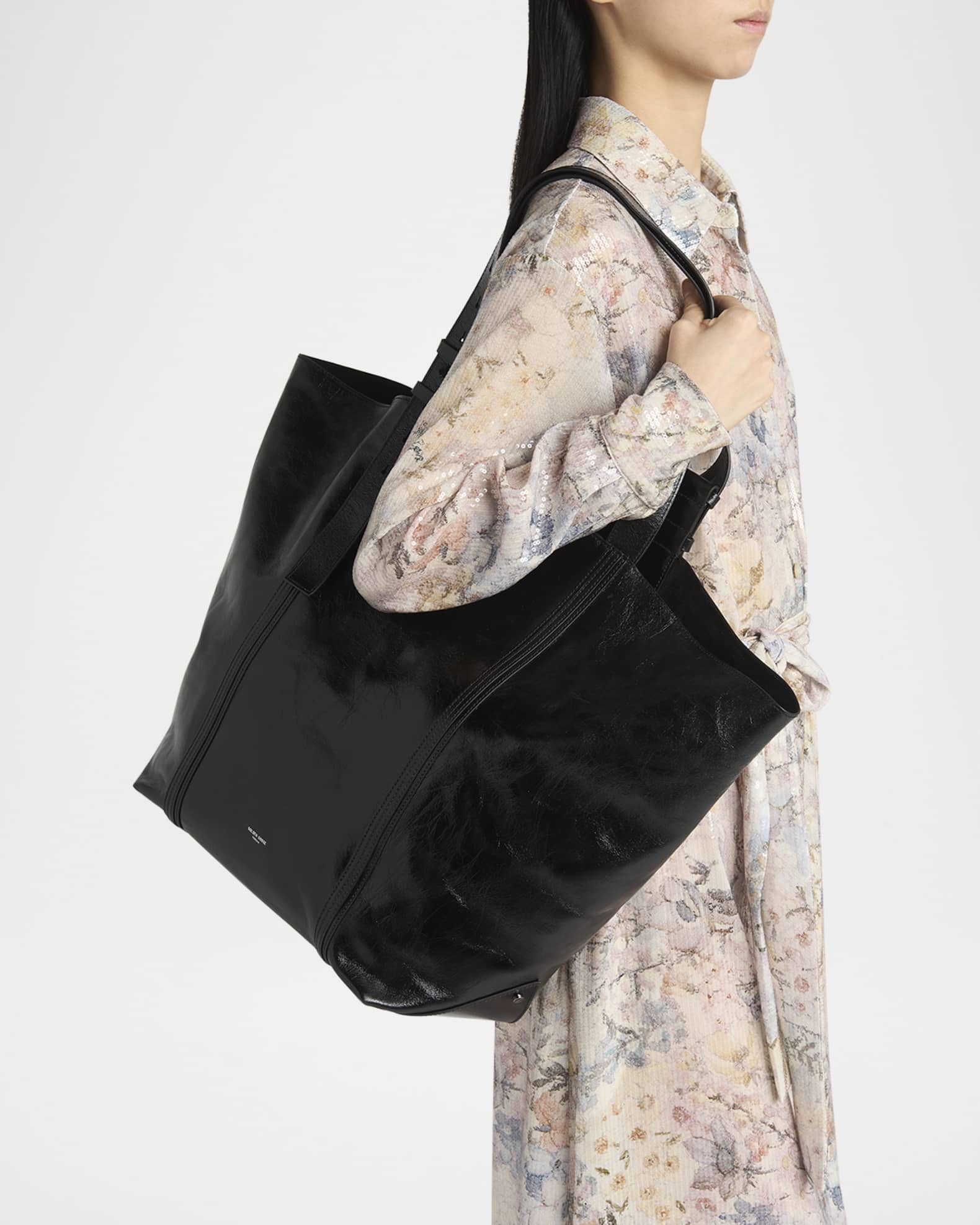 トートバッグ Golden  '24.7' shopping bag Golden Goose 24/7 Shiny Leather Shopper Tote Bag | Neiman Marcus