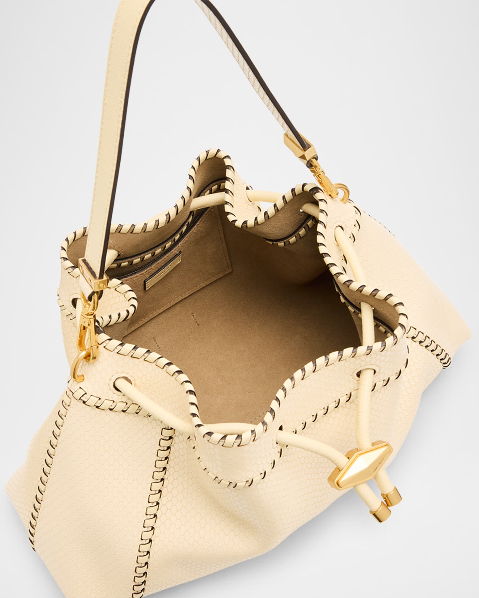 ハンドバッグ JIMMY CHOO BON BON LAMINATED FAUX LEATHER BUCKET BAG 0400020972472_NATURALMIX?wid=