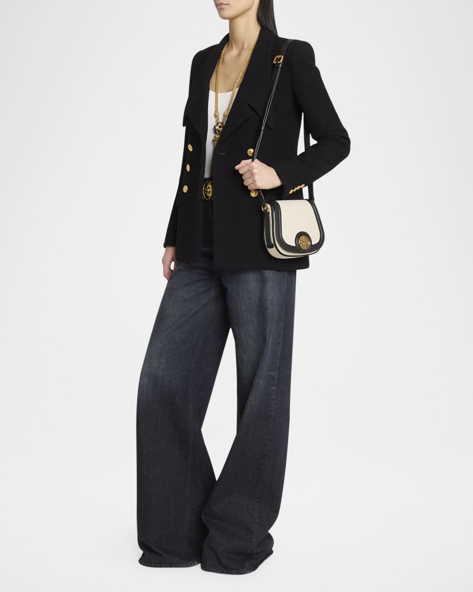 国内発関税送料込 Chloe Horse Medal スモール バスケットバッグ Chloé Small Horse Medal Basket In Natural Fibers | Chloé US