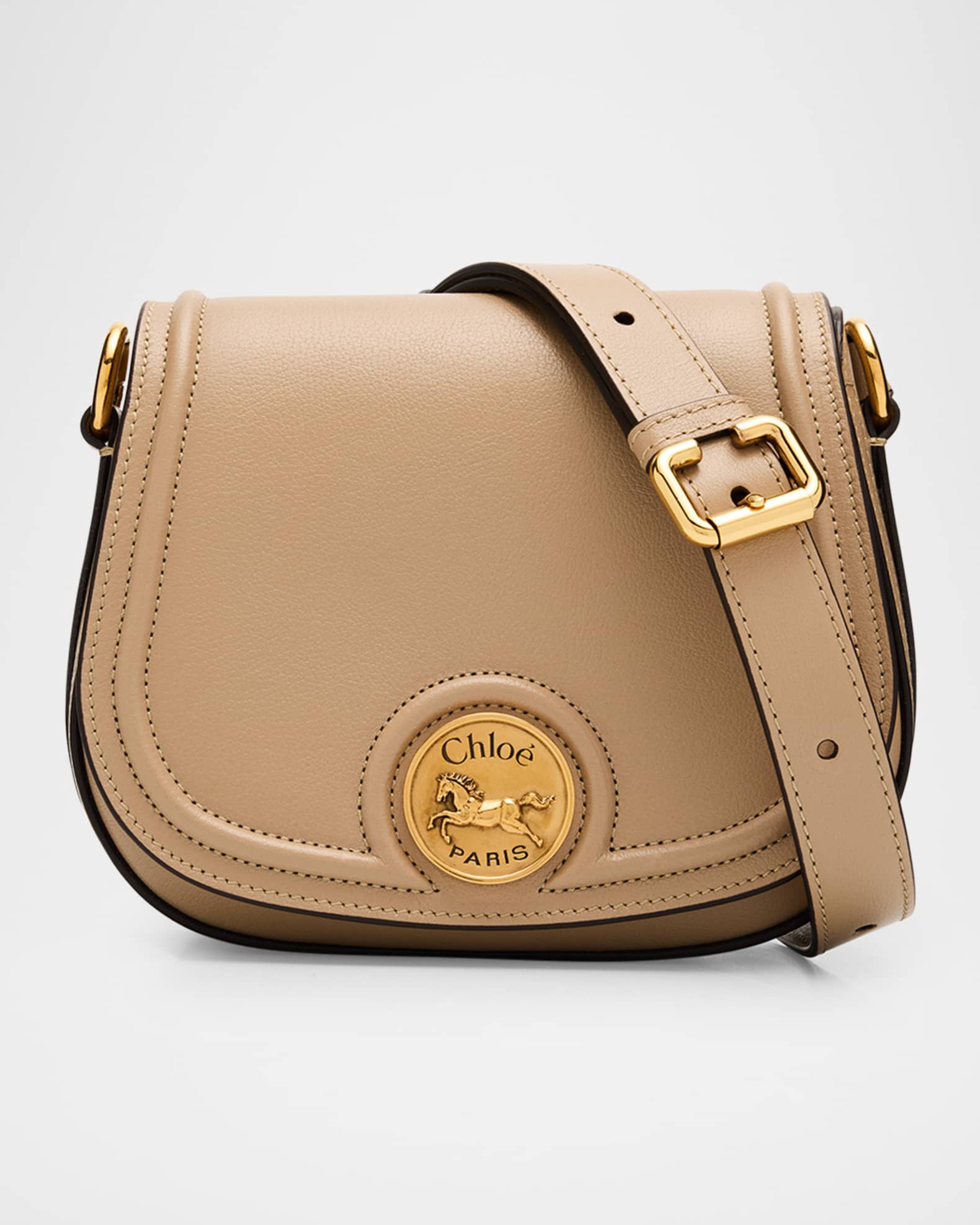 【関税＆送料込み】ChloAC Saddle Horse Medal Bag In Hammere Chloe Horse Medal Saddle Crossbody Bag in Grained Leather