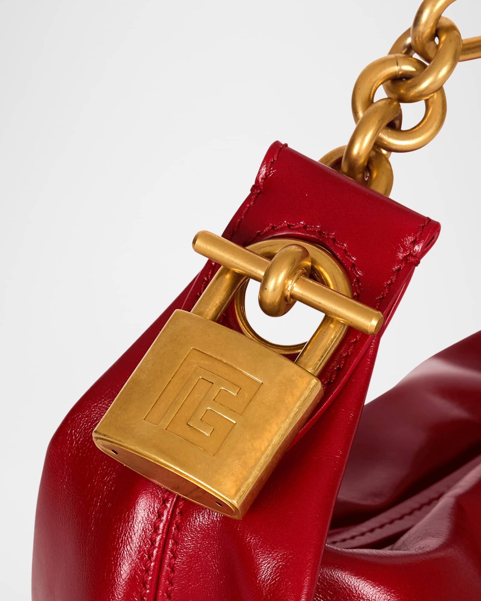 【関税＆送料込み】Balmain Classic Handle M Bags Balmain Sync Chain Mini Top-Handle Bag in Calfskin Leather