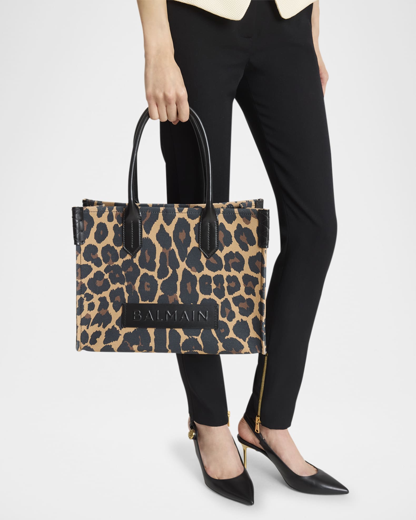 【関税&送料込】Balmain Borsa Shopper B-Army Balmain B Army Medium Shopper Tote Bag in Monogram Jacquard