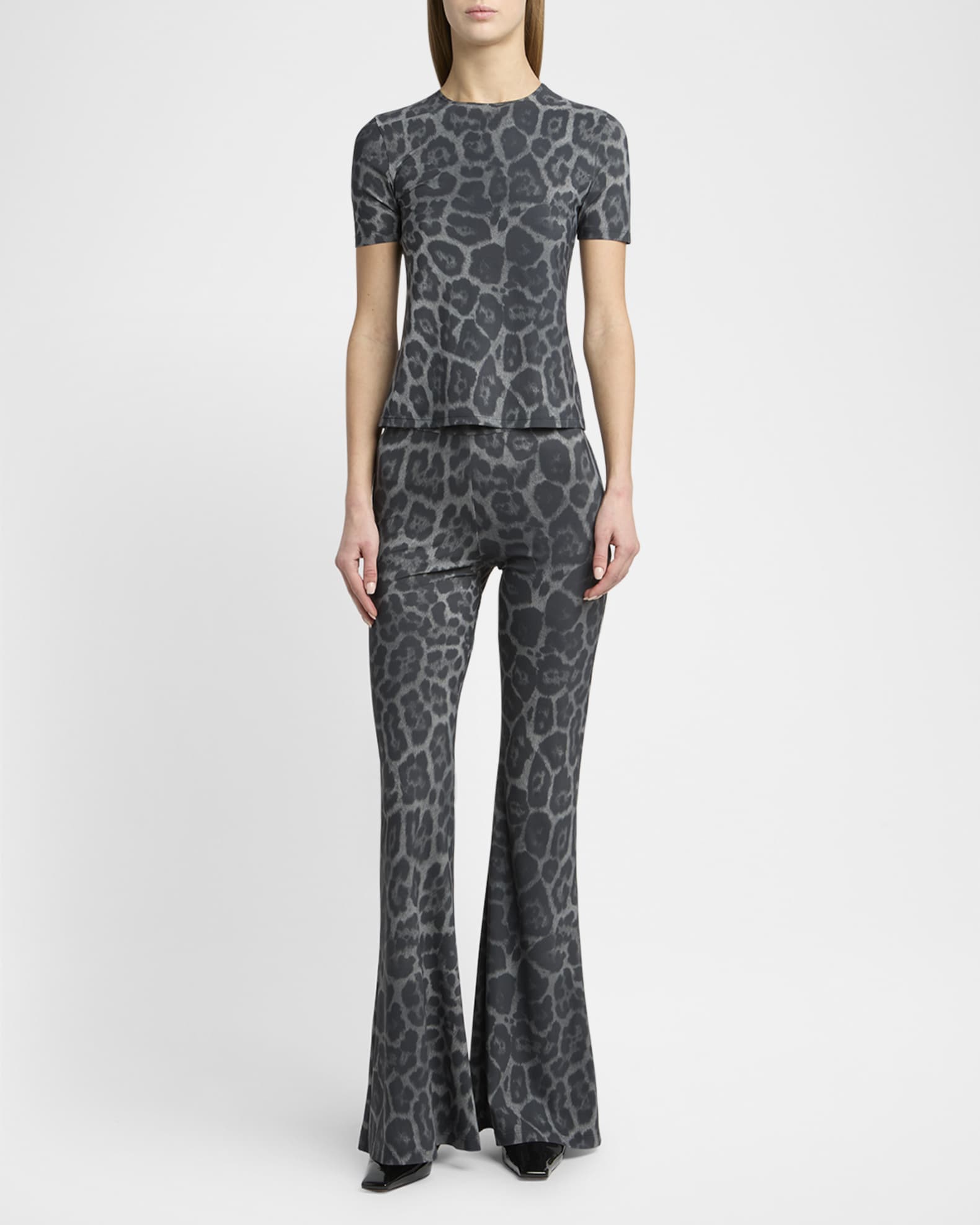 デニム・ジーパン STELLA MCCARTNEY LEOPARD PRINT FLARED JEANS Stella McCartney Flared Leopard Print Pants | Neiman Marcus