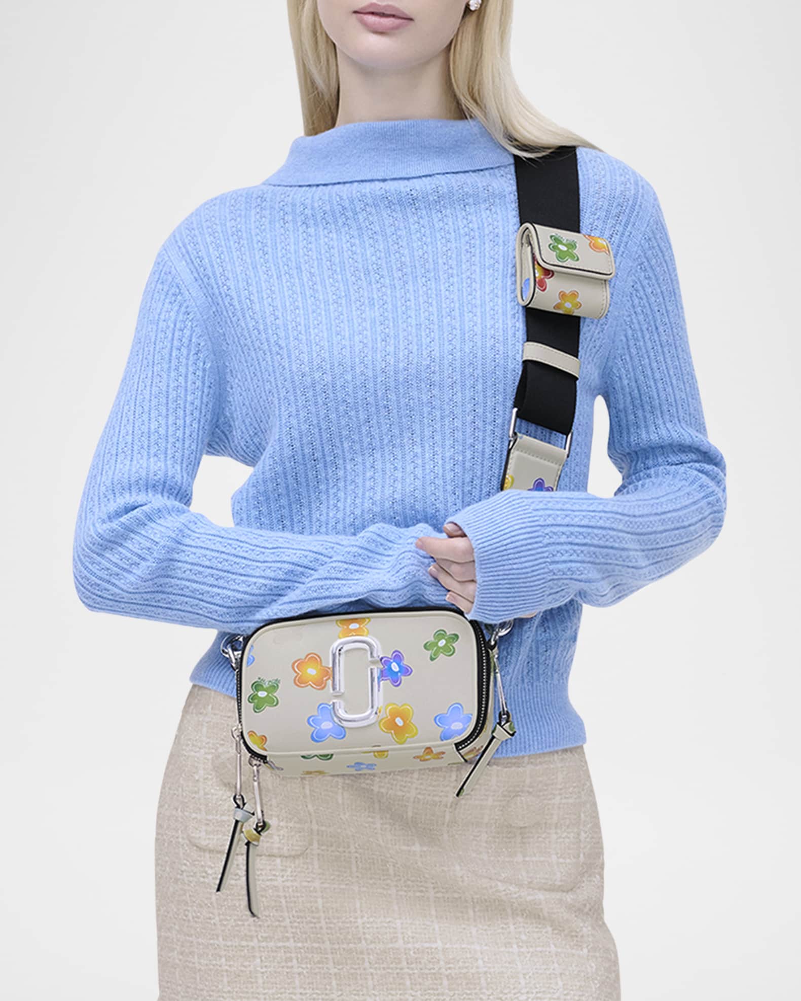 Snapshot Wild Daisy Crossbody Bag in Leather 1