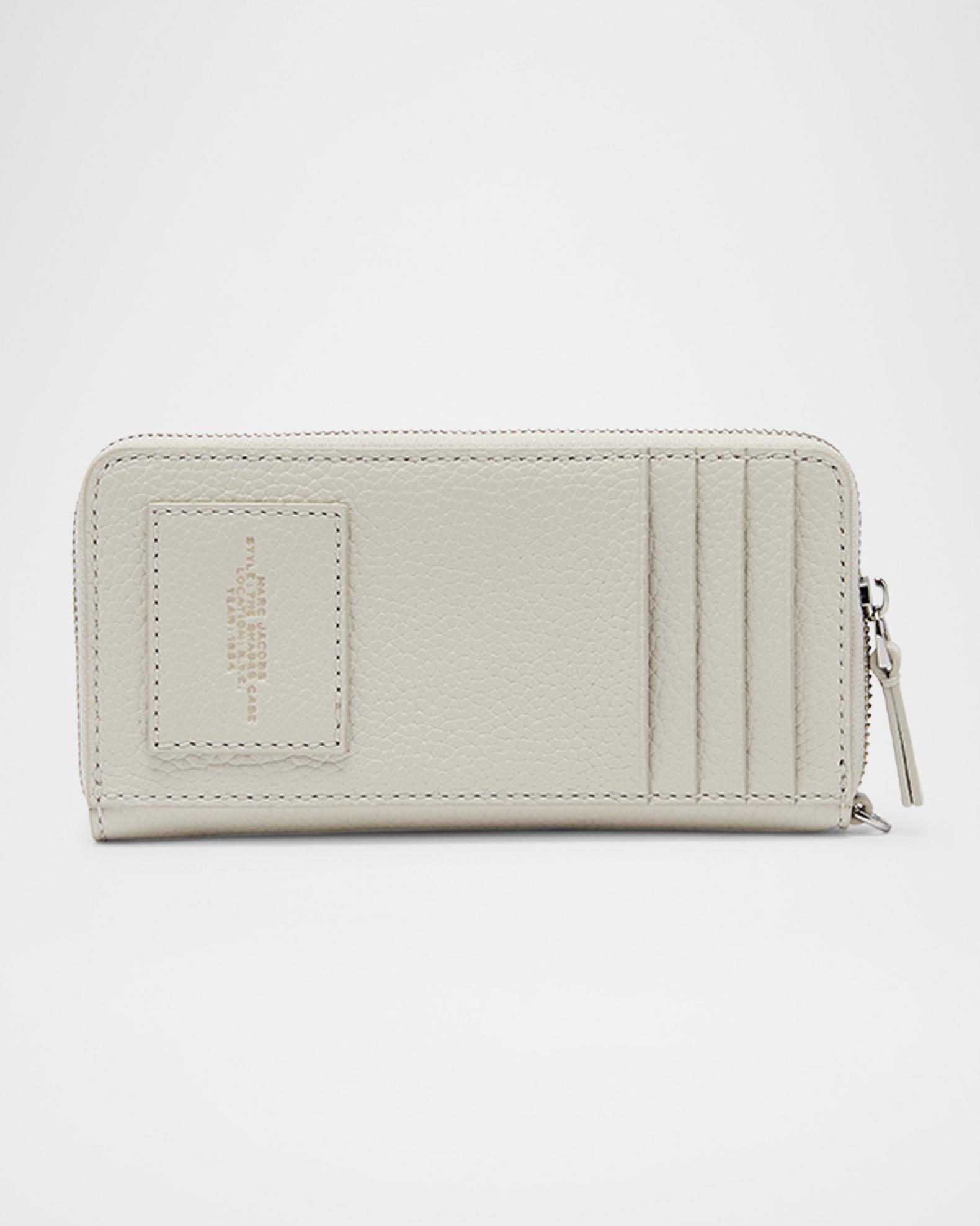 Marc Jacobs Pebble Leather Sunglasses Case | Neiman Marcus display picture 1