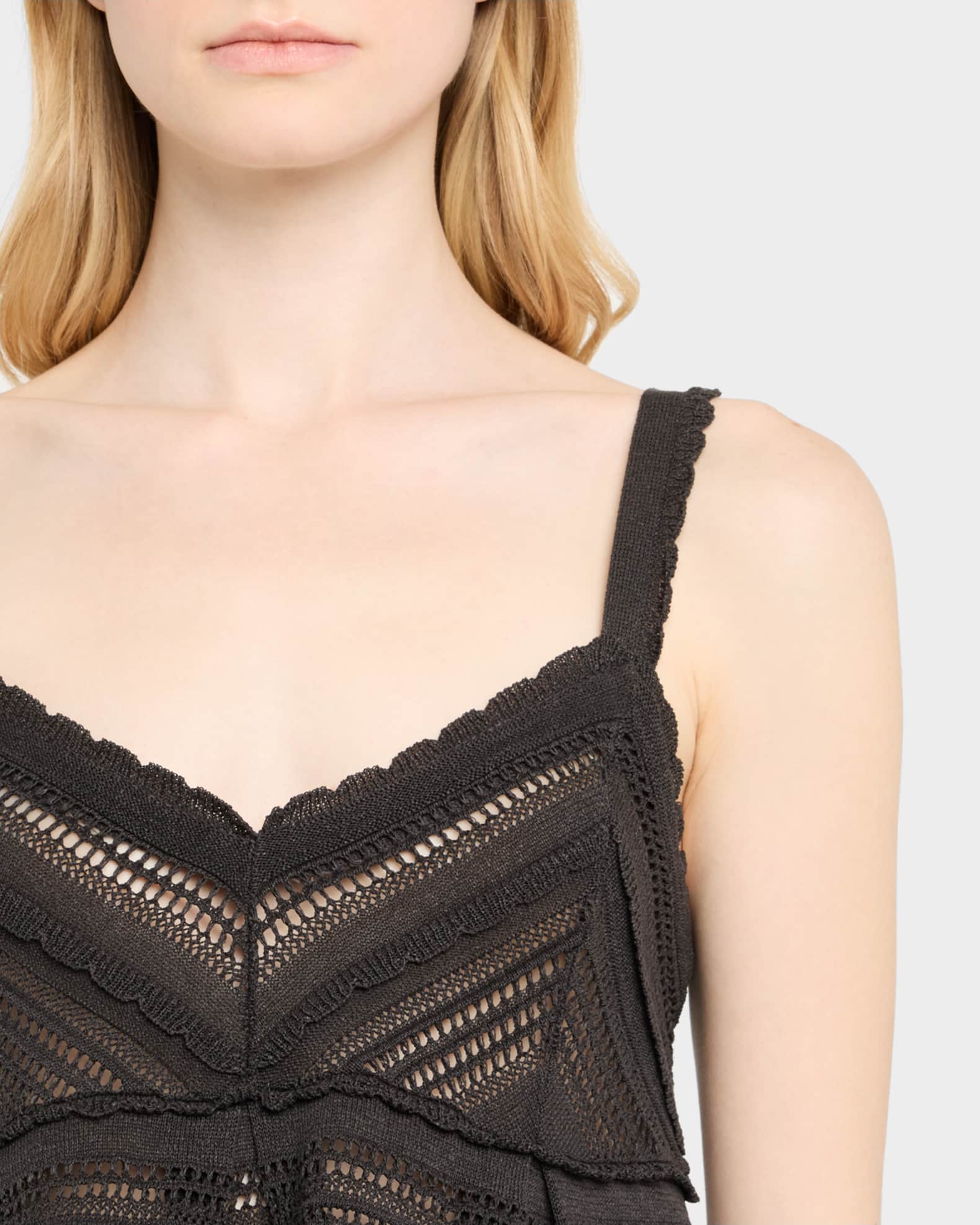 【限定値下げ・新品】andwang Cross lace tanktop 黒 Ruched Bust Lace Tank Top – Ardene