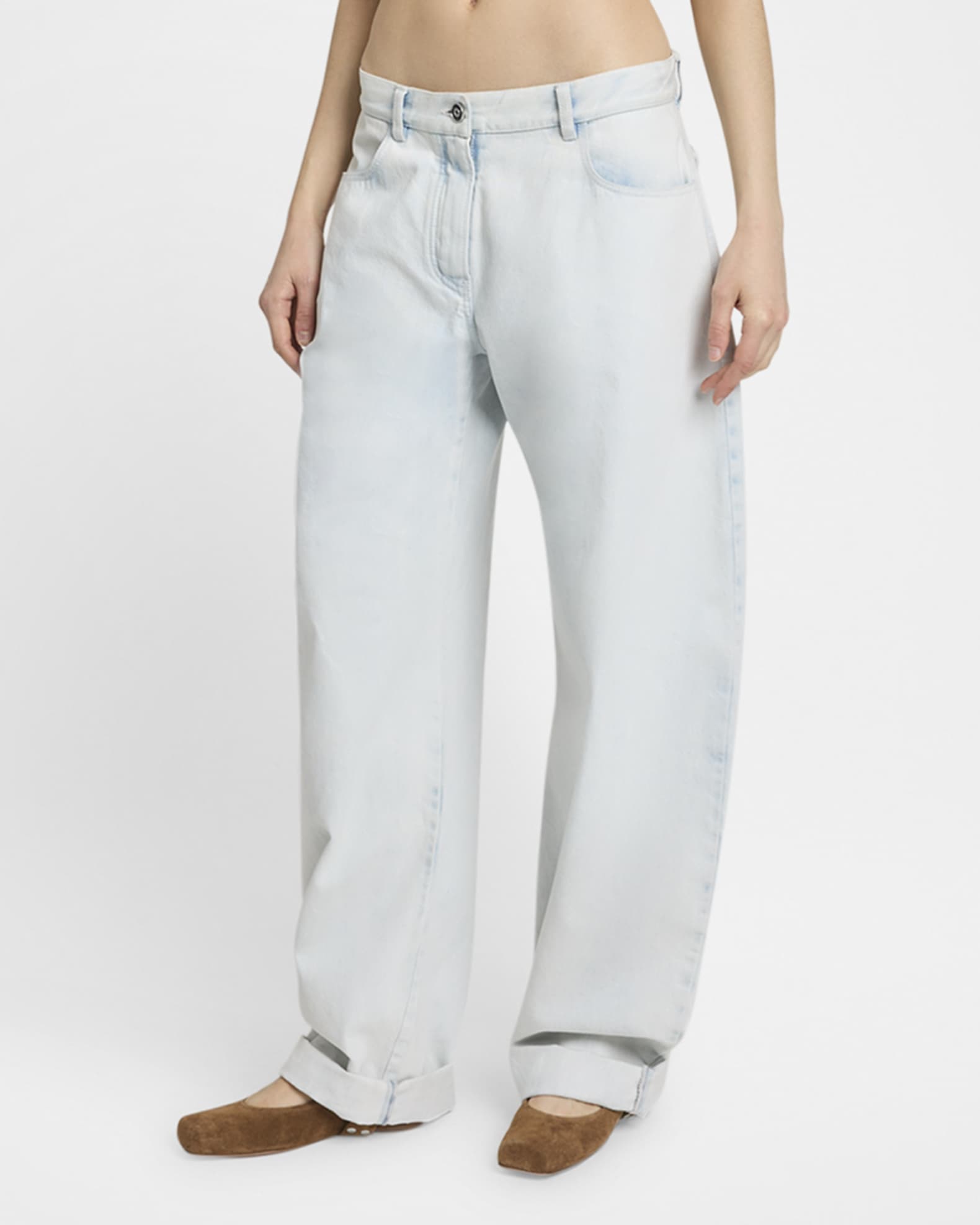 デニム・ジーパン Alaia Low waist rounded jeans Light blue 33002983co_999_f.jpg?impolicy=