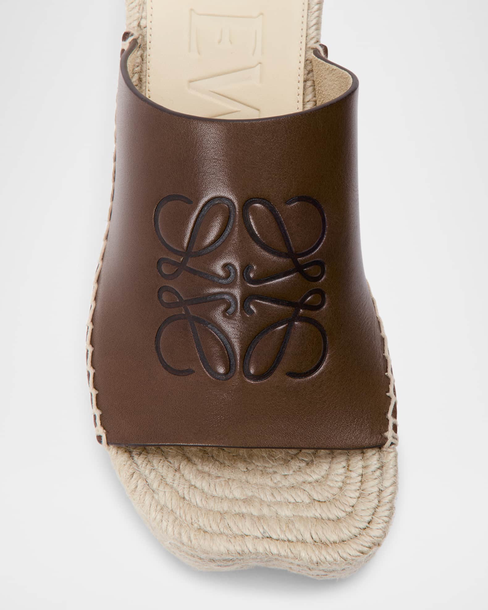 サンダル・ミュール Loewe Petal Platform Sandals In Smooth Leather Loewe Petal Leather Espadrille Platform Sandals | Neiman Marcus