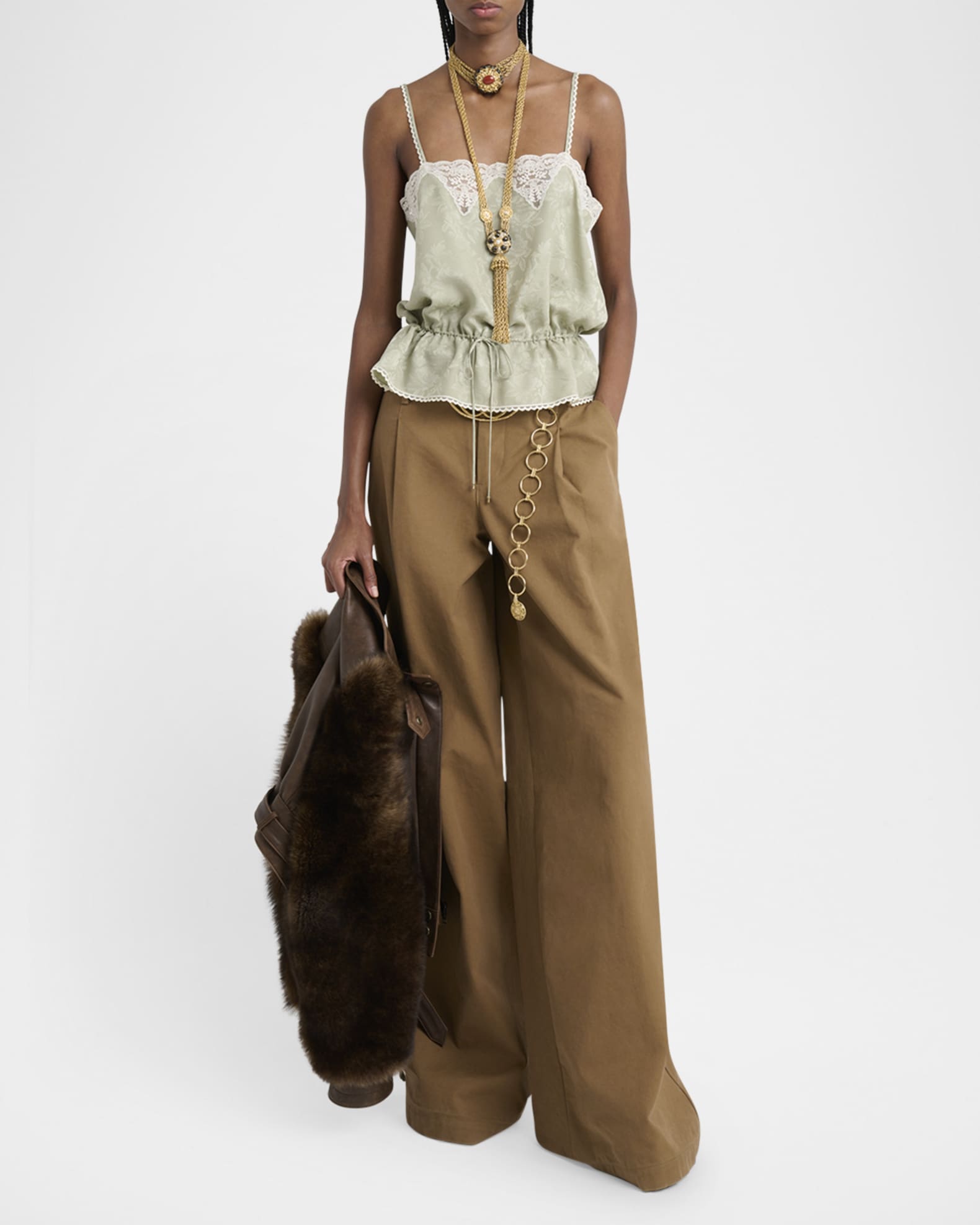 Chloe フロラルレスミティスカト CHC23WJU06410 001 Chloe Lace-Trim Floral Silk Jacquard Camisole Top | Neiman