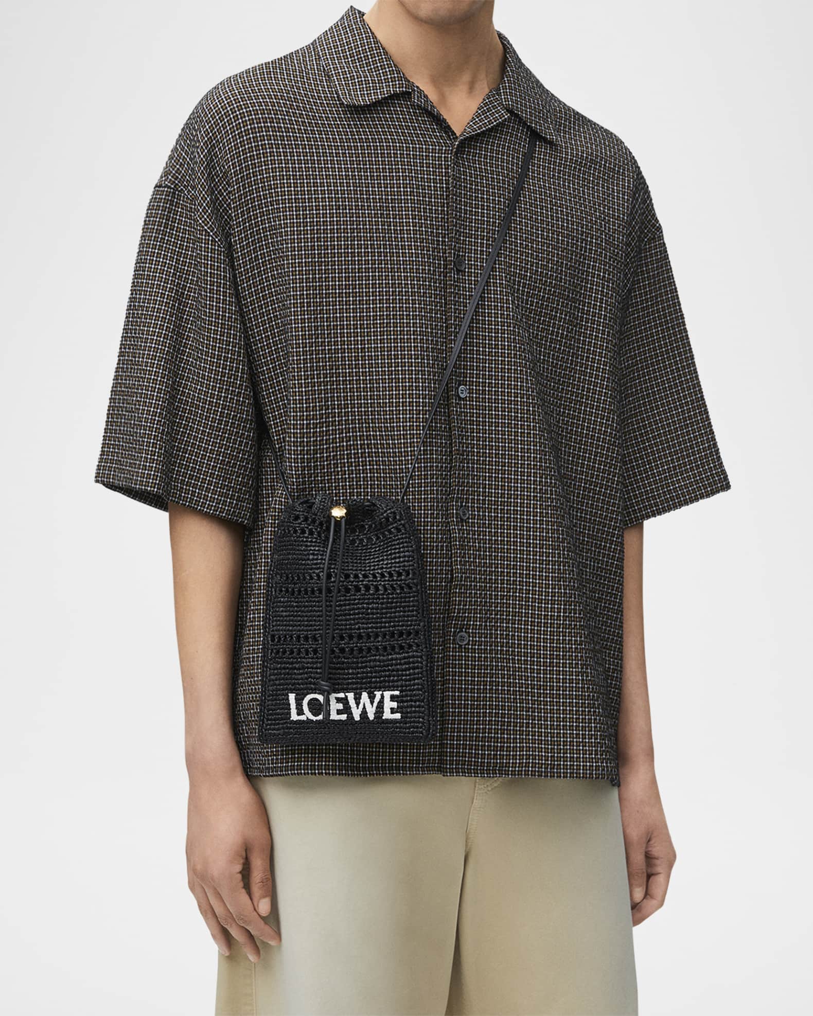 大量入荷 Pocket Drawstring Ibiza Paula's x Loewe Crossbody in Bag バッグ