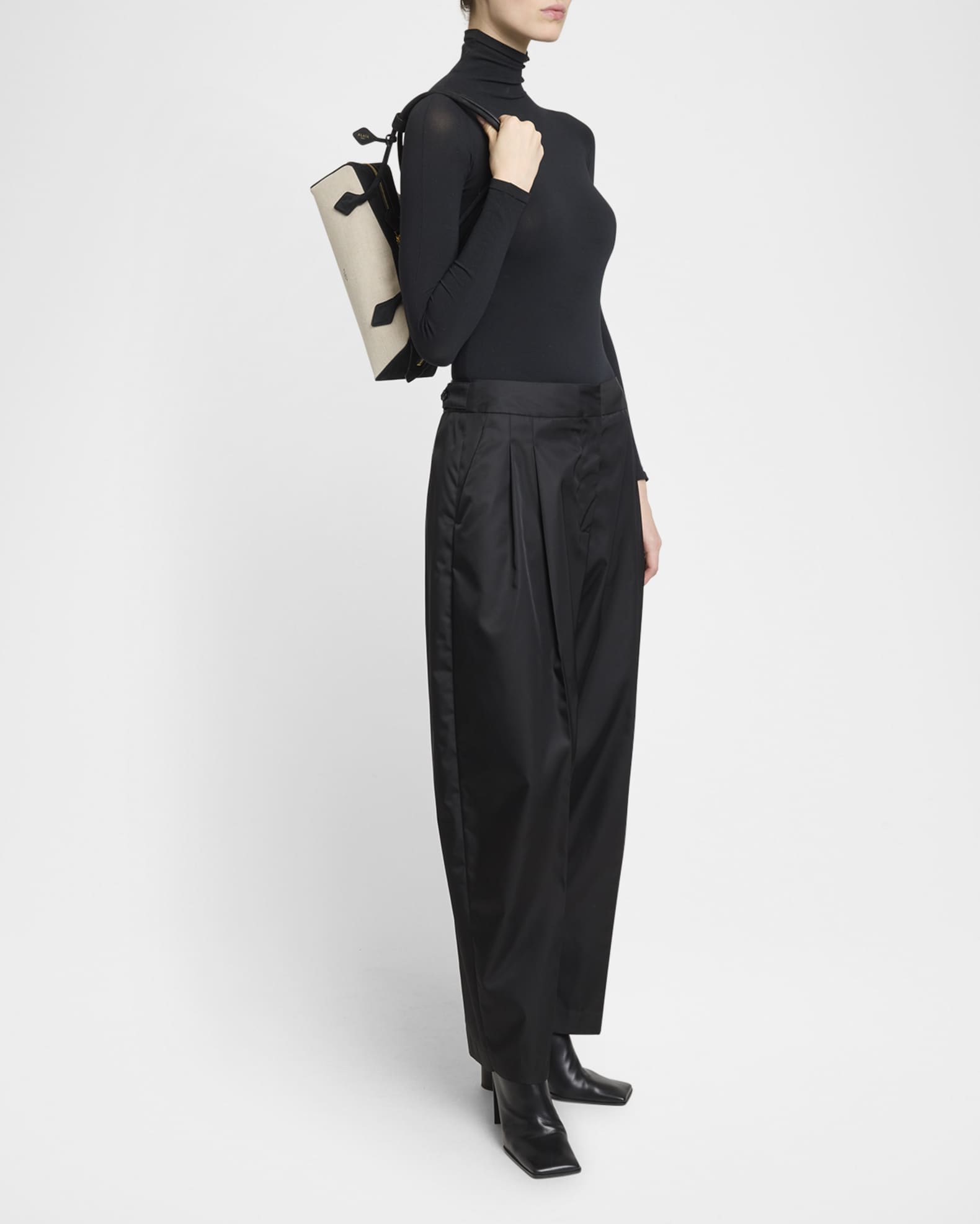 ALAIA Le Teckel Medium Shoulder Bag in Canvas and Leather