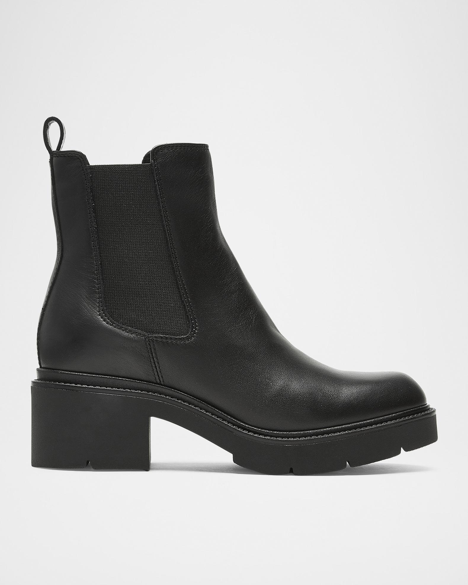 Women’s La Canadienne Booties La Canadienne Abba Boots: Editor Tested and Reviewed main image 4