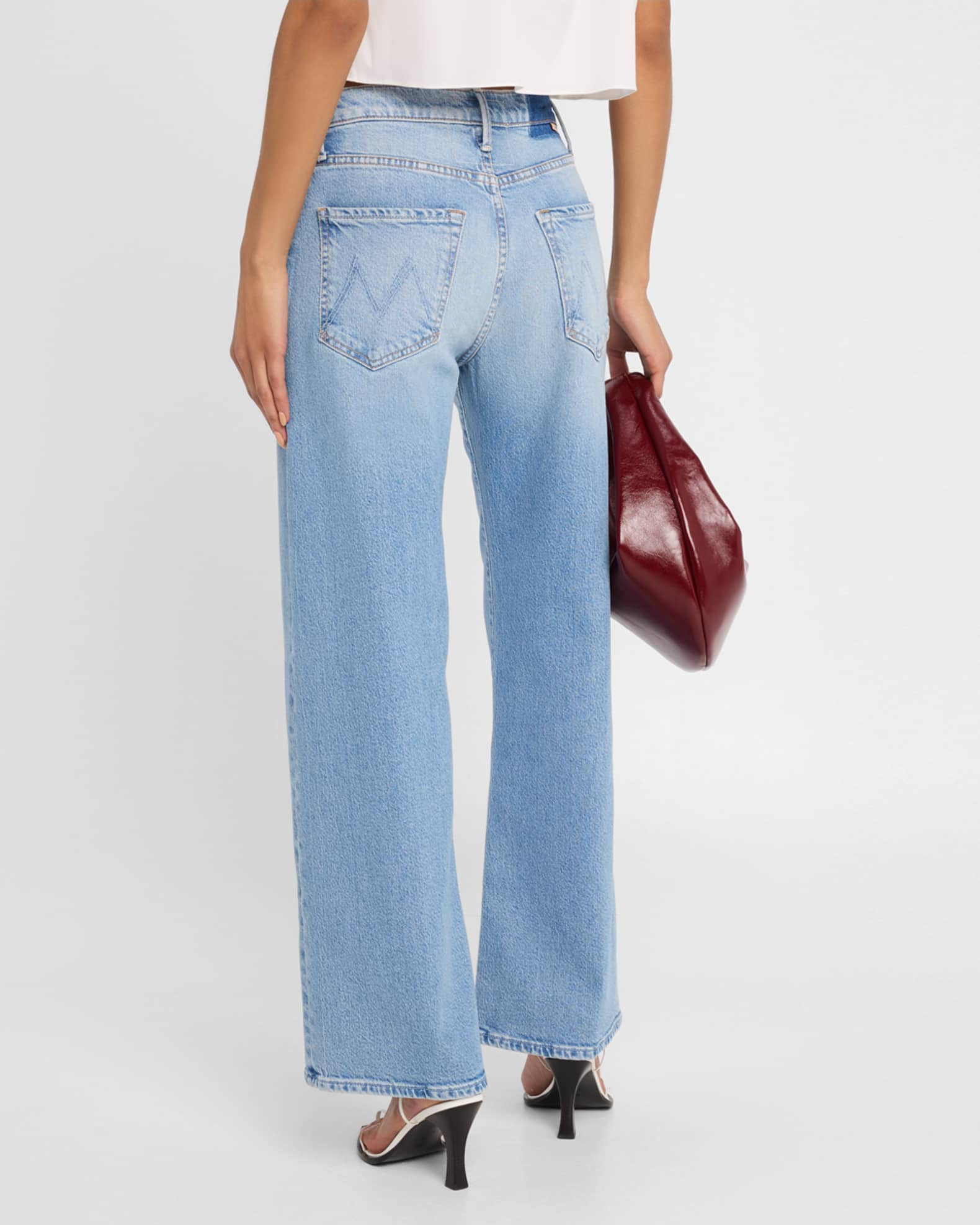 デニム・ジーパン MOTHER FW25 Stretch denim The Lasso jeans (104781296 OWR) MOTHER The Lasso Sneak Jeans - Bergdorf Goodman