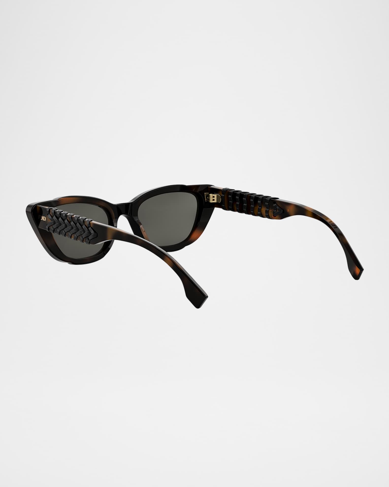 FENDI ブラック キャットアイ サングラス Fendi Interlace Acetate Cat-Eye Sunglasses | Neiman Marcus
