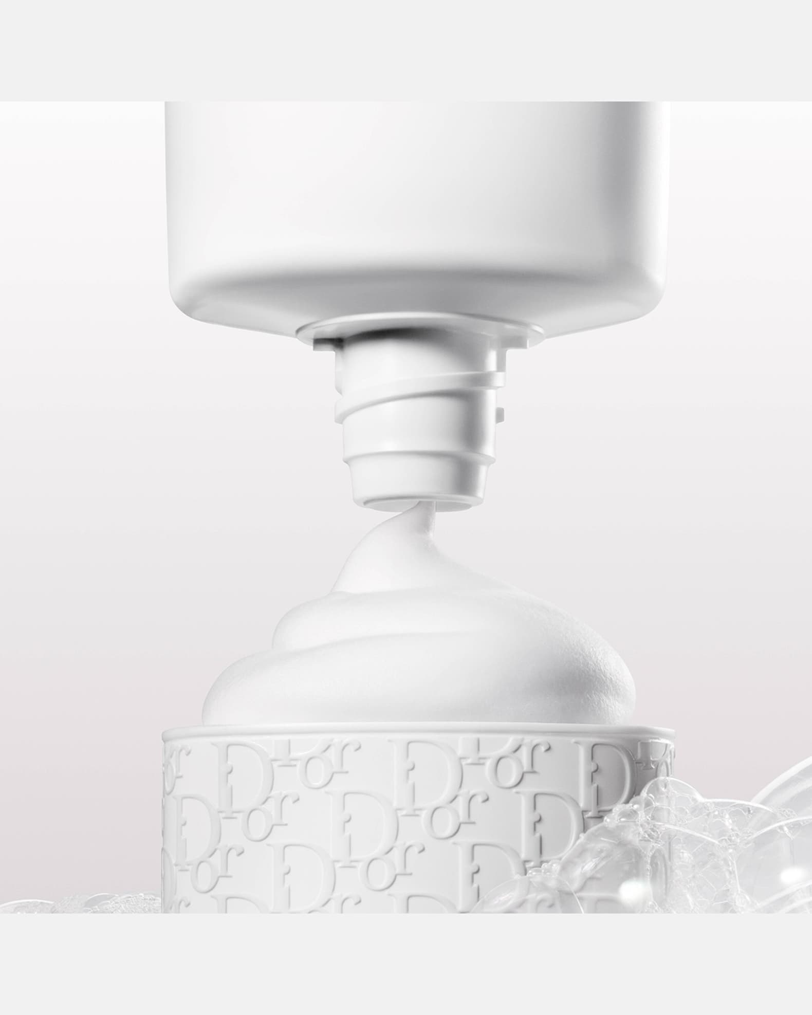 Dior Dior La Mousse OFF/ON Foaming Cleanser, 5 oz. | Neiman Marcus