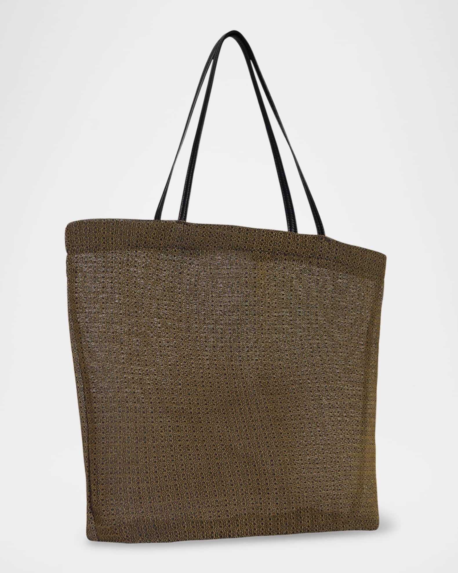 トートバッグ THE ROW BARN TOTE BAG Barn Tote Bag Multi in Mesh – The Row