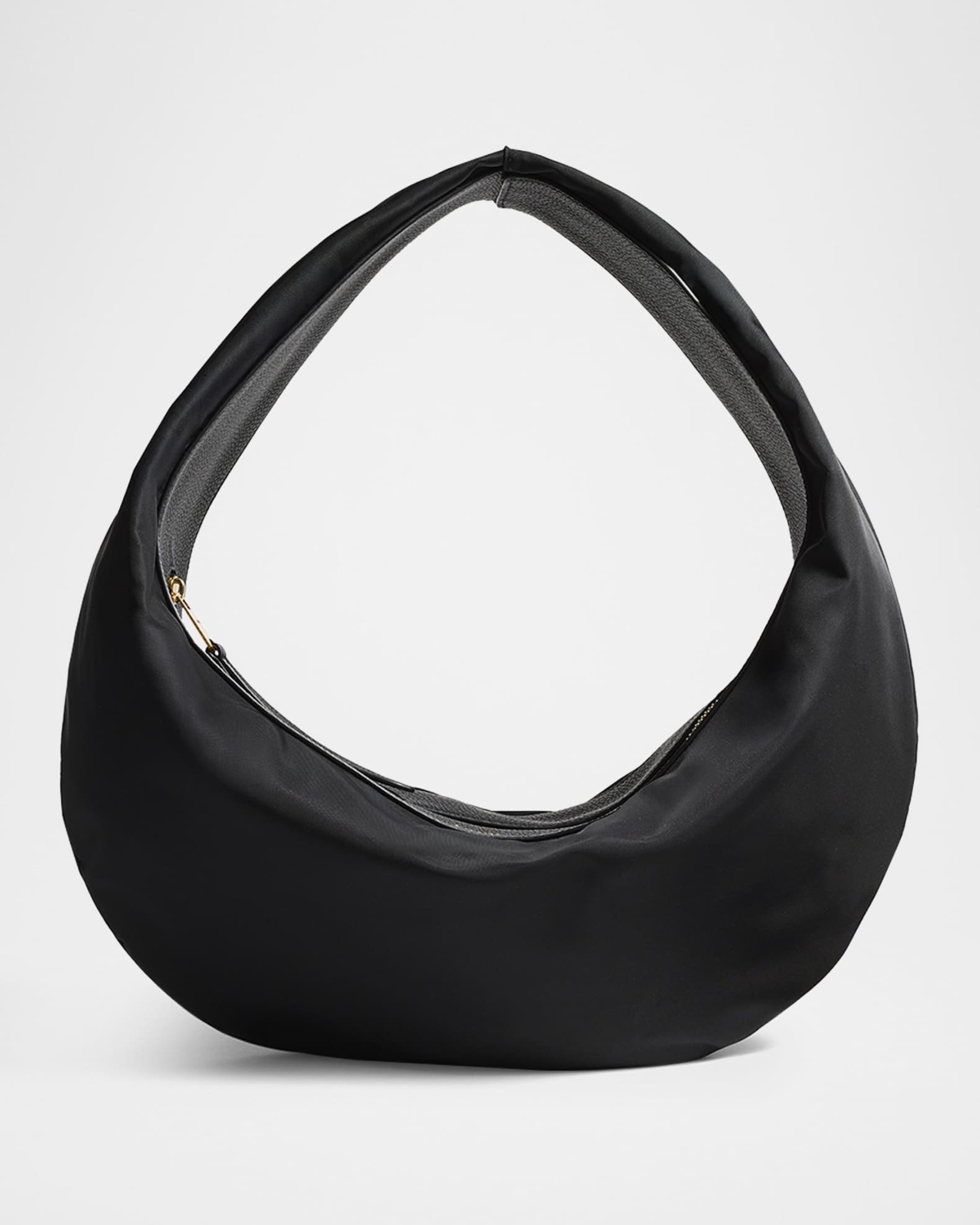 https://media.neimanmarcus.com/f_auto,q_auto:low,ar_4:5,c_fill,dpr_2.0,w_790/01/nm_5032885_100106_m