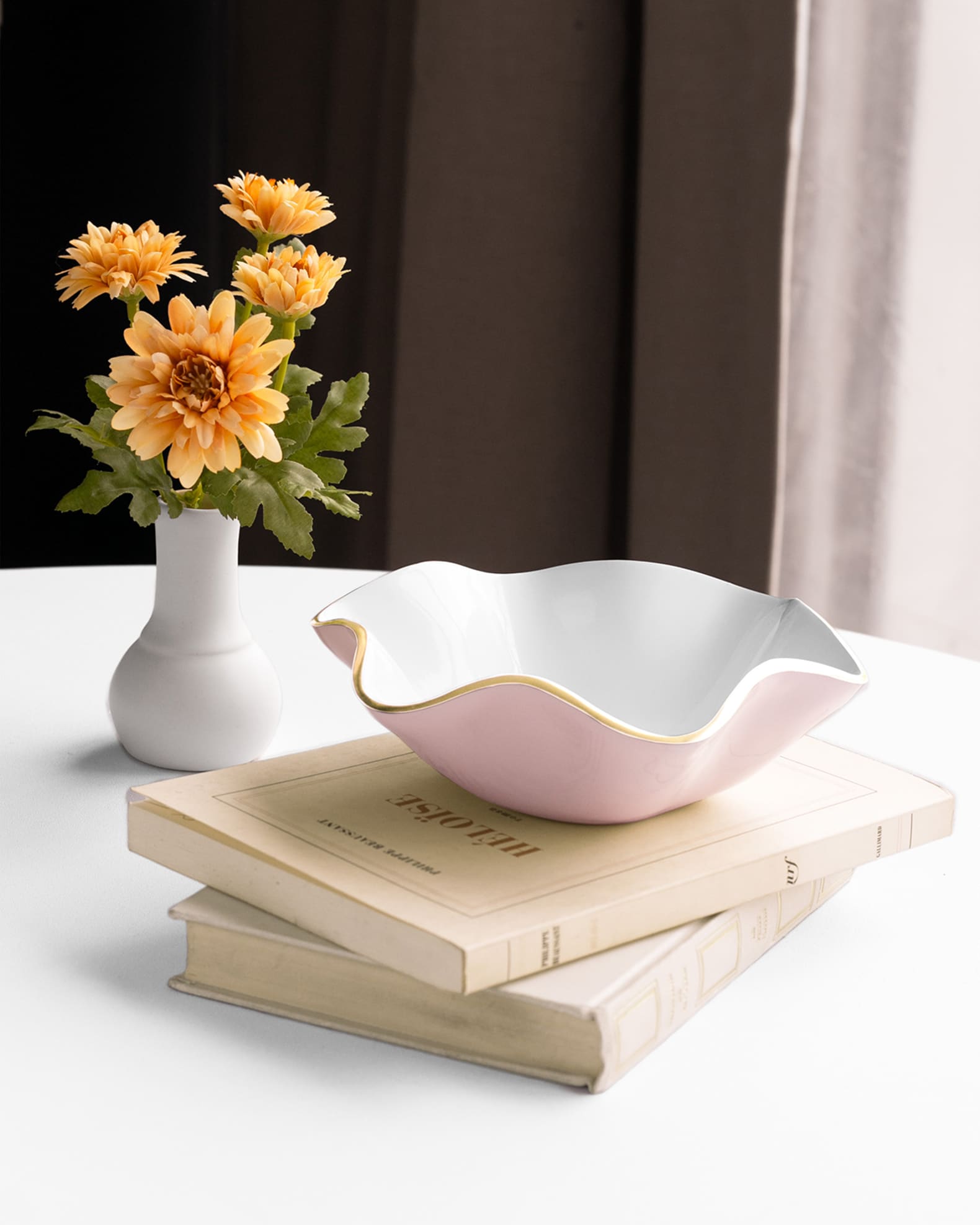 Encanto Carola Extra Large Bowl (Leaf Green and White) main image 1