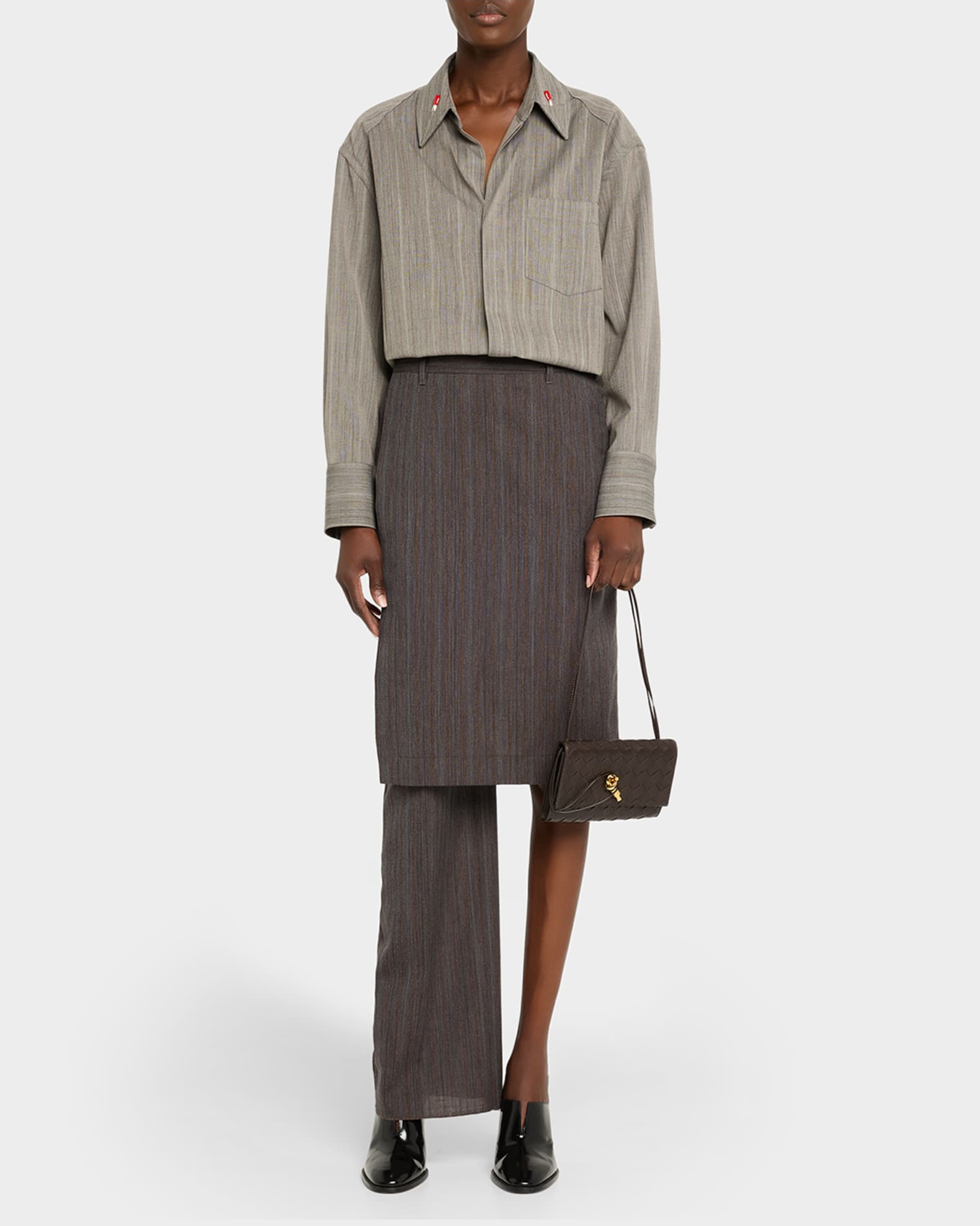 ハンドバッグ BOTTEGA VENETA ANDIAMO POUCH Bottega Veneta® Women's Andiamo Pouch in Sea salt. Shop