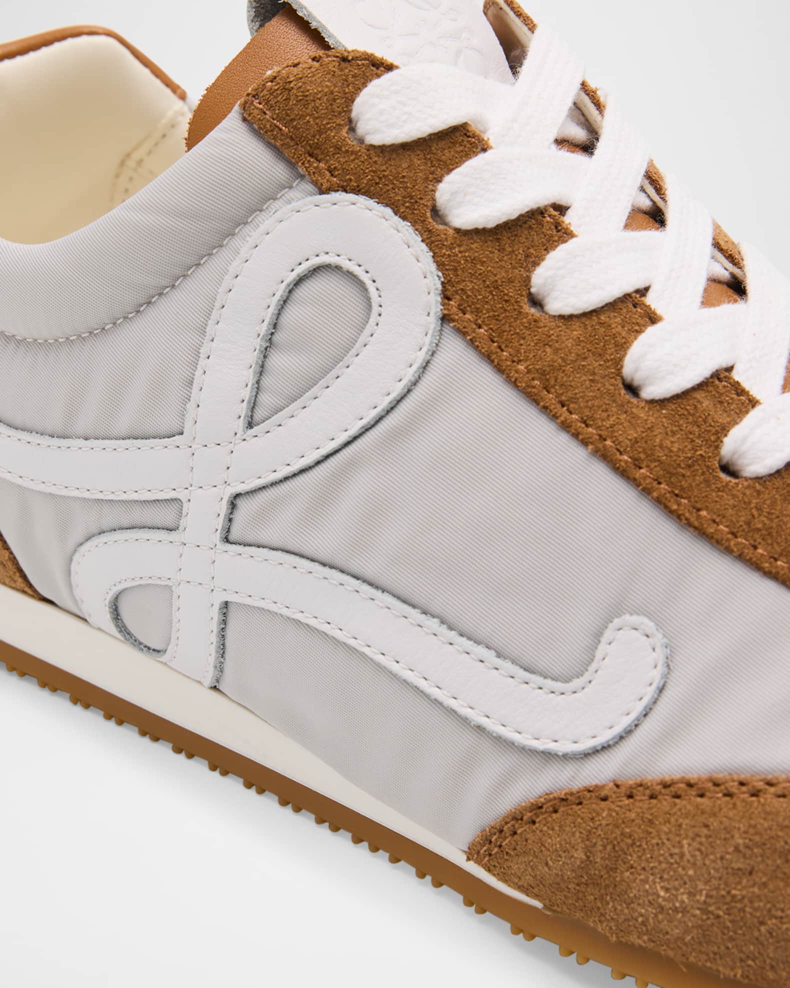 Ballet Runner 2.0 レザースニーカー Loewe Ballet Runner 2.0 Leather Sneakers | Neiman Marcus