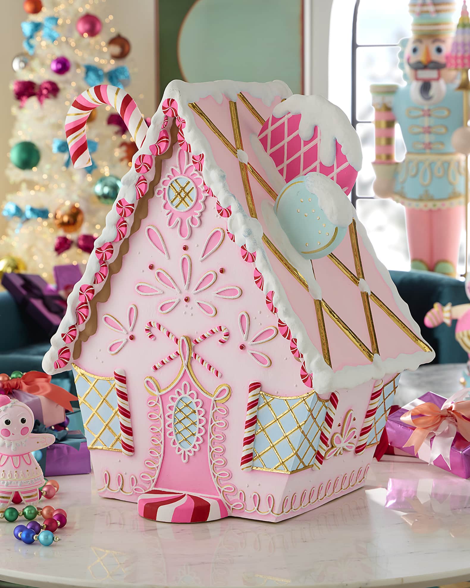 ピンクハウス 「RT-100684」 Glitterville Gingerbread House Christmas Decoration, Pink | Neiman