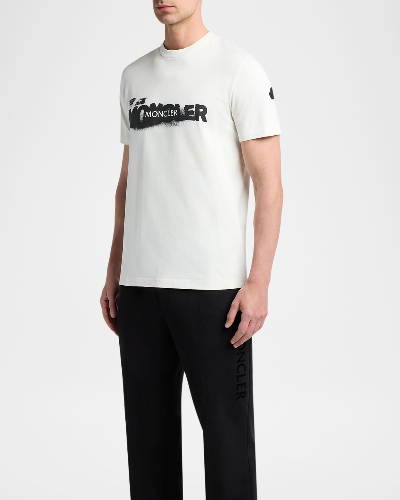 【送関込】MONCLER☆モンクレール Graffiti logo t-shirt Moncler Men's Graffiti Logo Graphic T-Shirt | Neiman Marcus