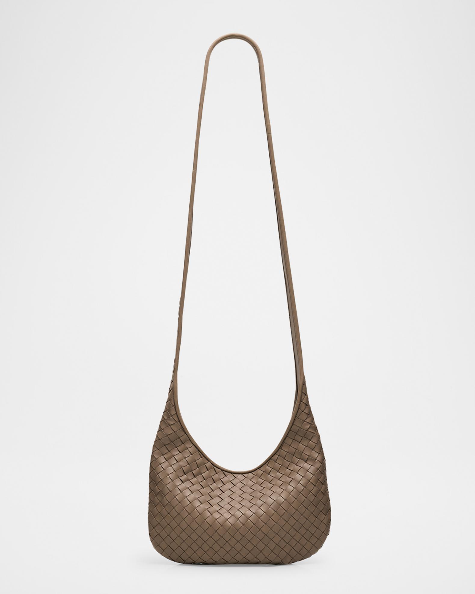 バッグ Bottega Veneta leather handbag Bottega Veneta Leather Shoulder Bag | Neiman Marcus