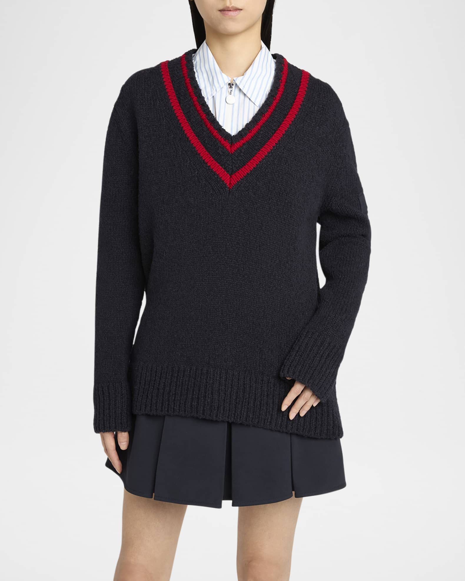 超安い品質 Moncler V-Neck Sweater | Neiman Marcus トップス