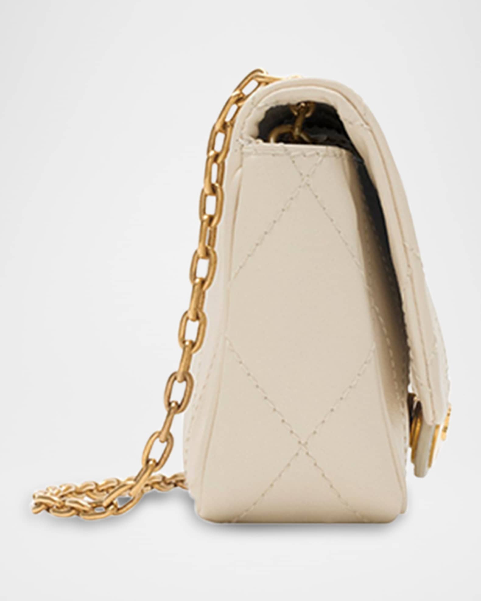【関税込み】Burberry A:LL MD STRAND QUL:166983:A1189 Burberry Strand Quilted Leather Clutch Bag | Neiman Marcus