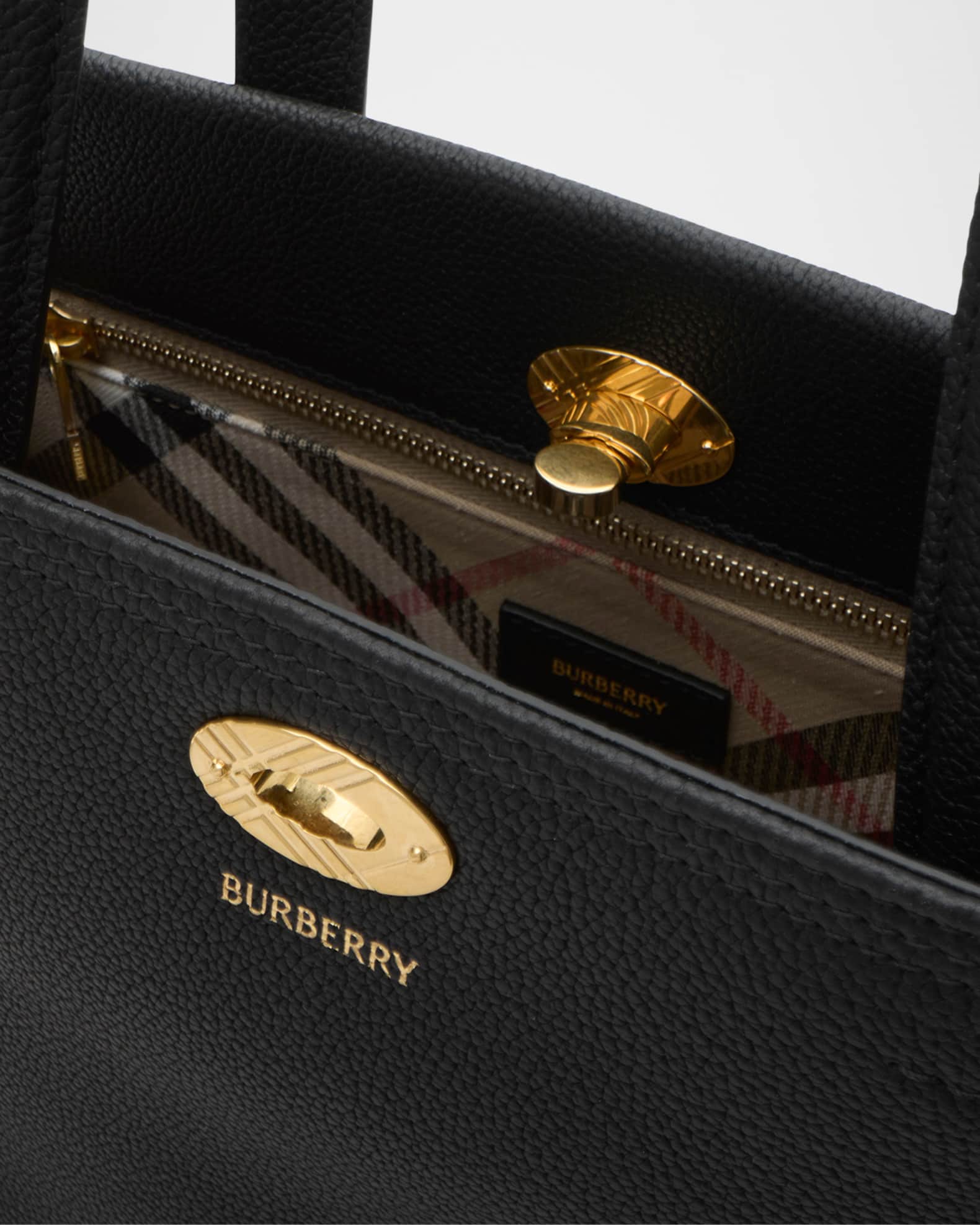 トートバッグ Burberry A:LL MN COTSWOLDS TOTE LGL:165826:A1189 (8111350) Burberry Cotswolds Small Leather Tote Bag | Neiman Marcus