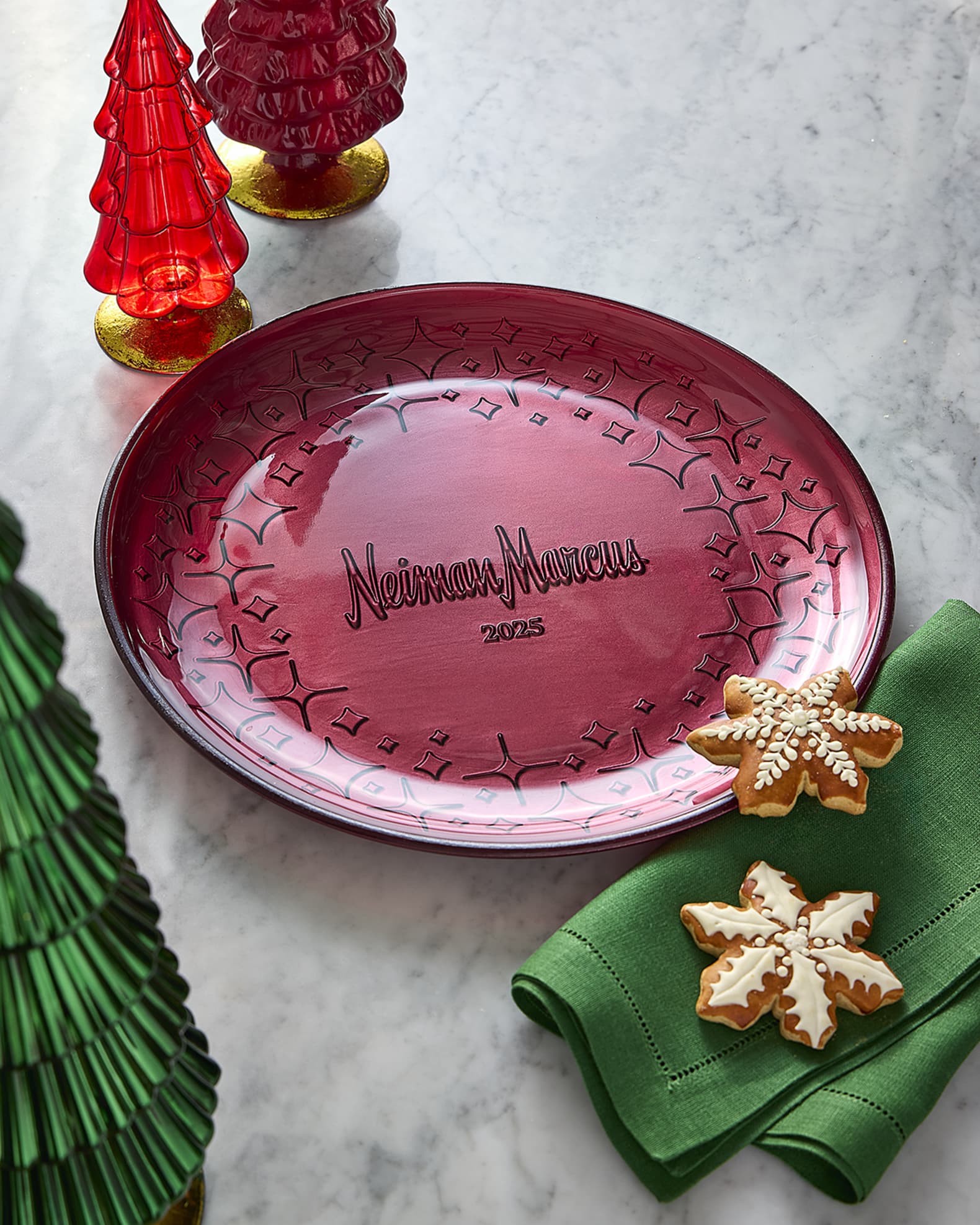 ニーマン・マーカス　クリスマス　プレート　ガラス　大皿 Neiman Marcus 2025 NM Annual Glass Christmas Platter | Neiman Marcus