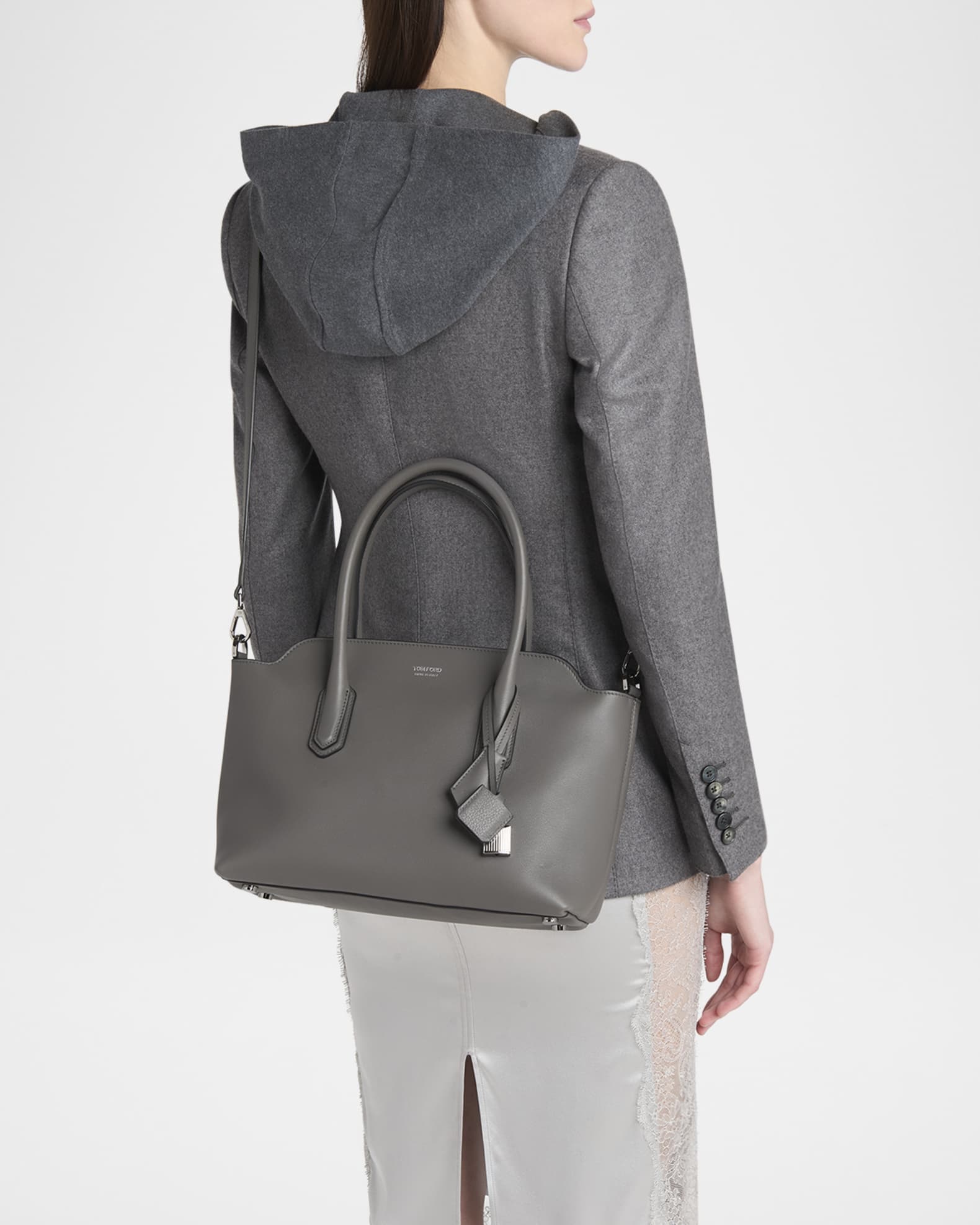 【関税＆送料込み】Tom Ford Alexander Shoulder Bag Alexander Large leather shoulder bag in brown - Tom Ford