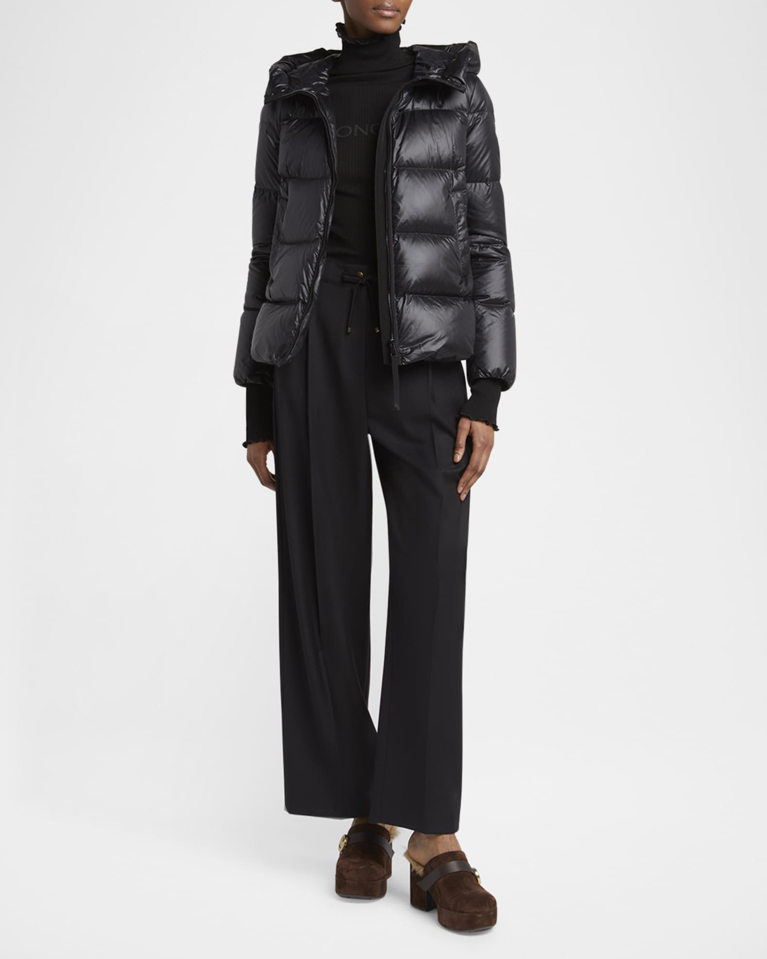 Serittes Hooded Short Down Jacket 1