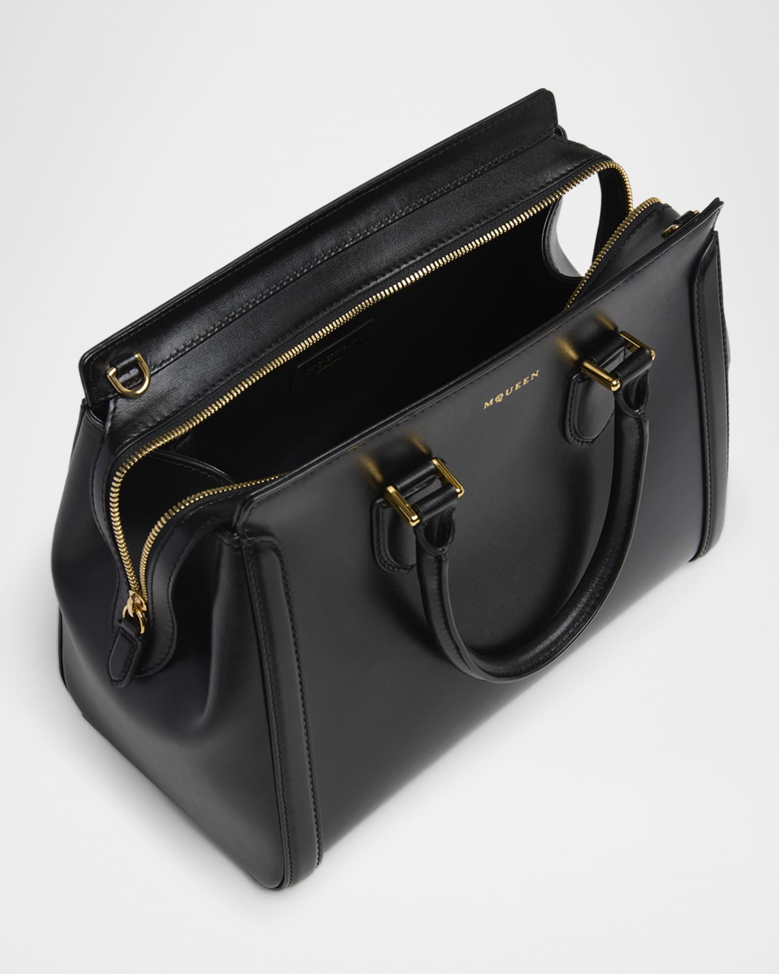 ショルダーバッグ・ポシェット ALEXANDER MCQUEEN BIRDEE LARGE BAG Women's Large Birdee Bag in Black | McQueen US
