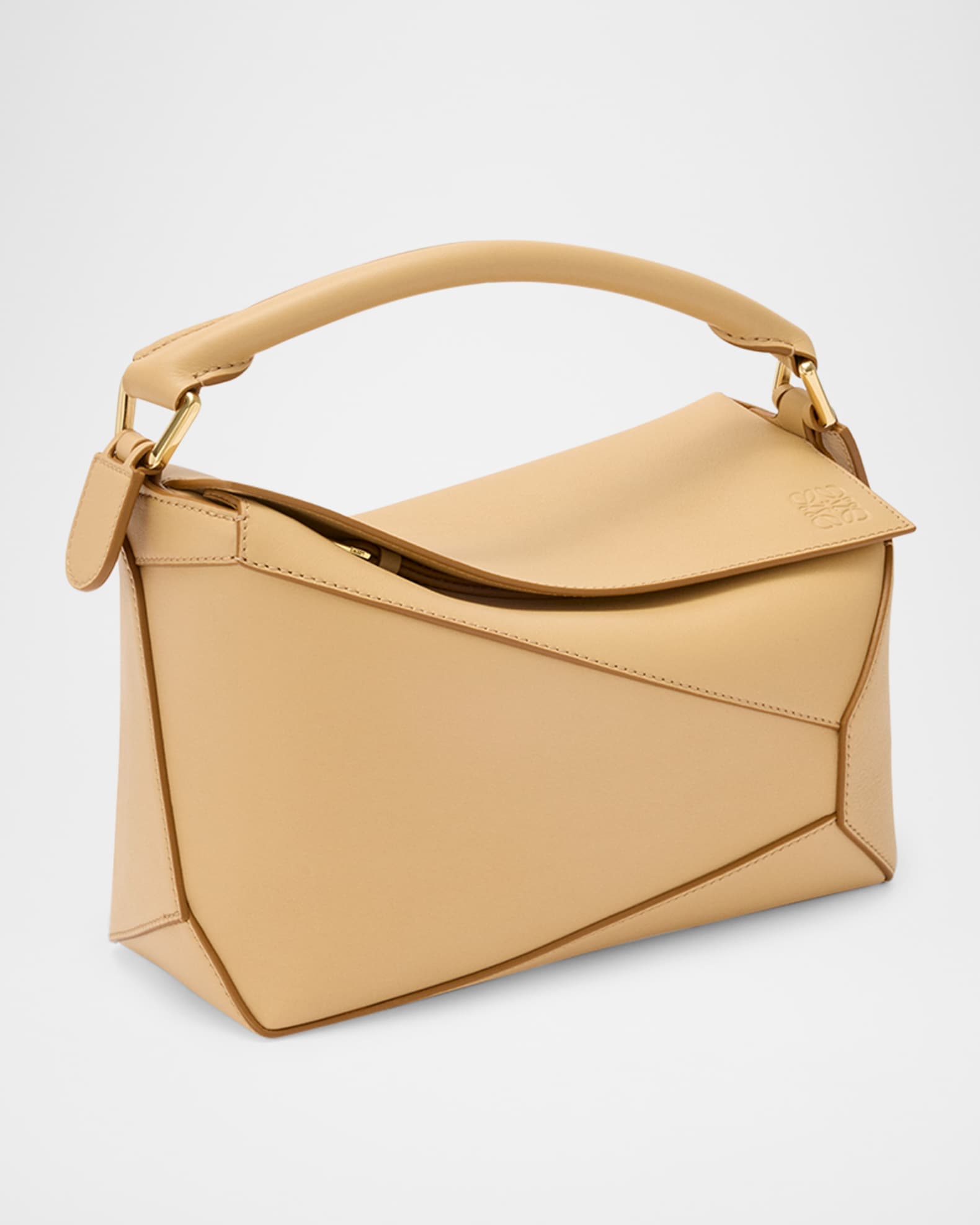 ハンドバッグ Loewe Puzzle Edge Small Handbag In Grainy Leather Loewe Puzzle Edge Small Top-Handle Bag in Soft Grained