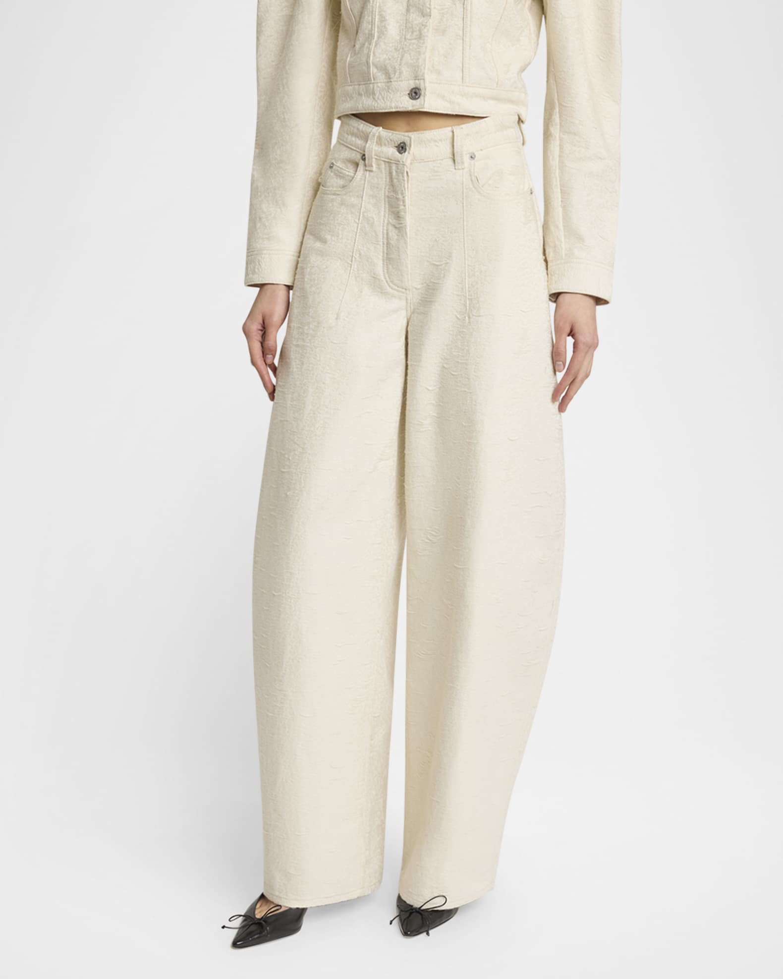 Jacquemus Le De-Nimes Ovalo Jeans | Neiman Marcus
