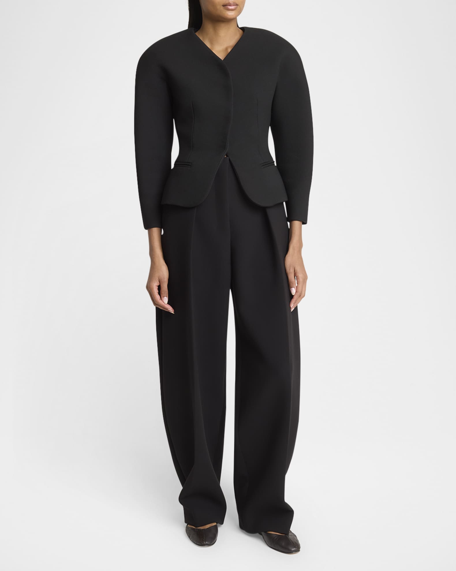 The Ovalo Jacket 1