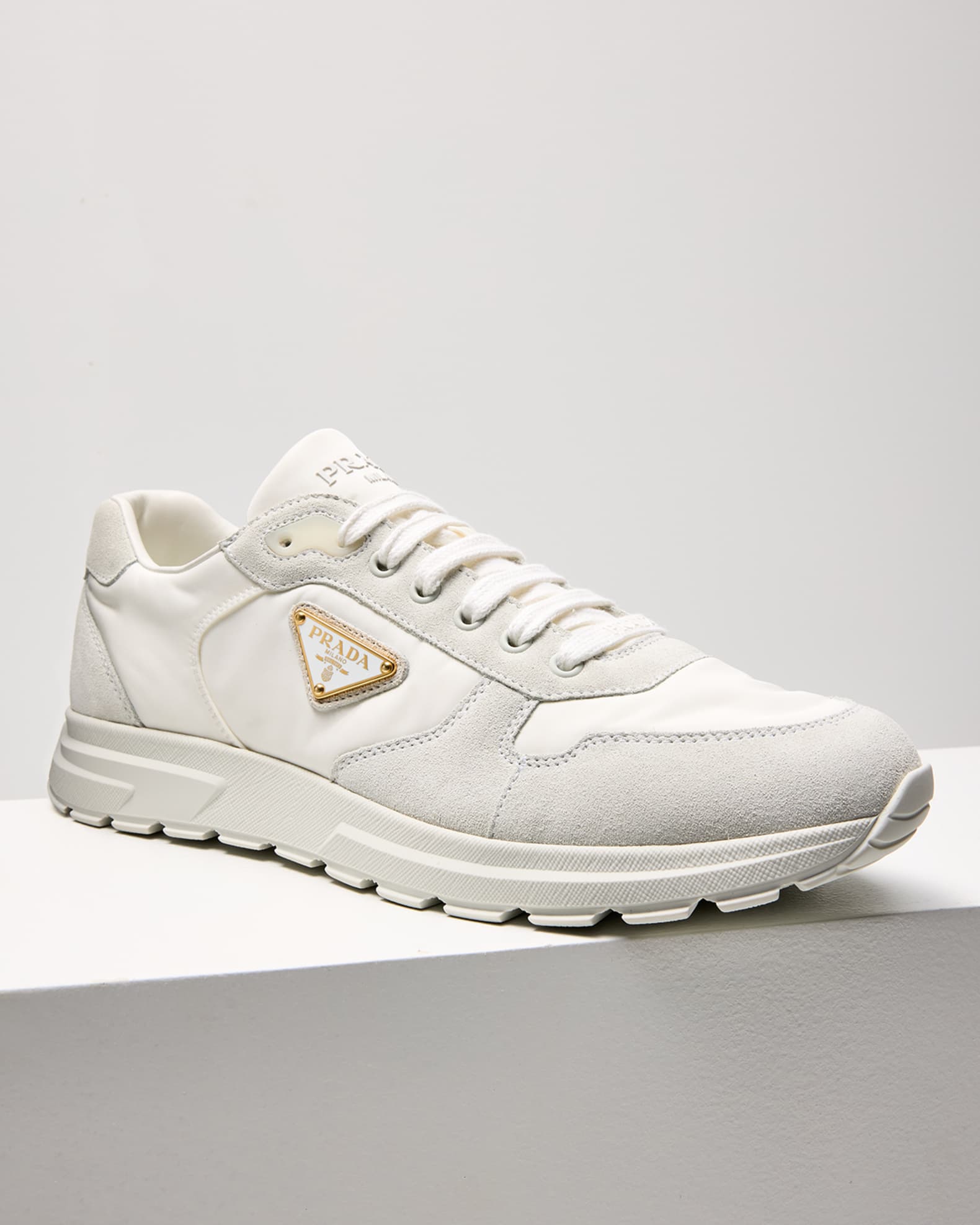 スニーカー PRADA White nylon and leather Prax 2.0 sneakers Prada Mens Prax Re-Nylon And Suede Sneakers | Neiman Marcus