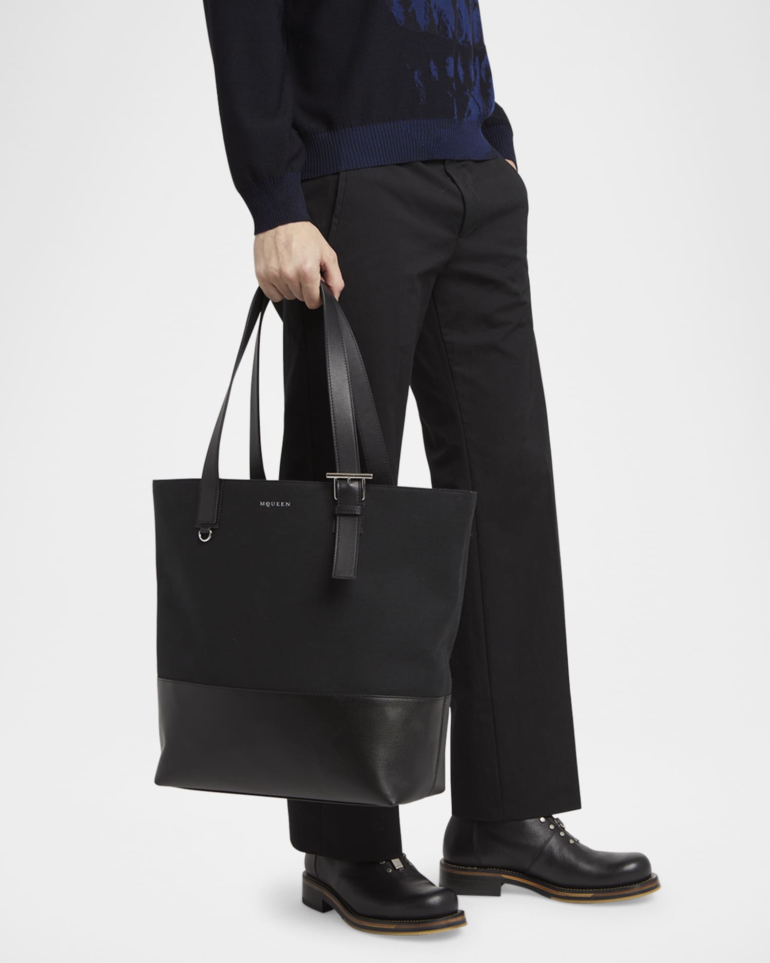 トートバッグ ALEXANDER MCQUEEN BLACK LEATHER T-BAR SHOPPING BAG 27474232_57294501_600.jpg