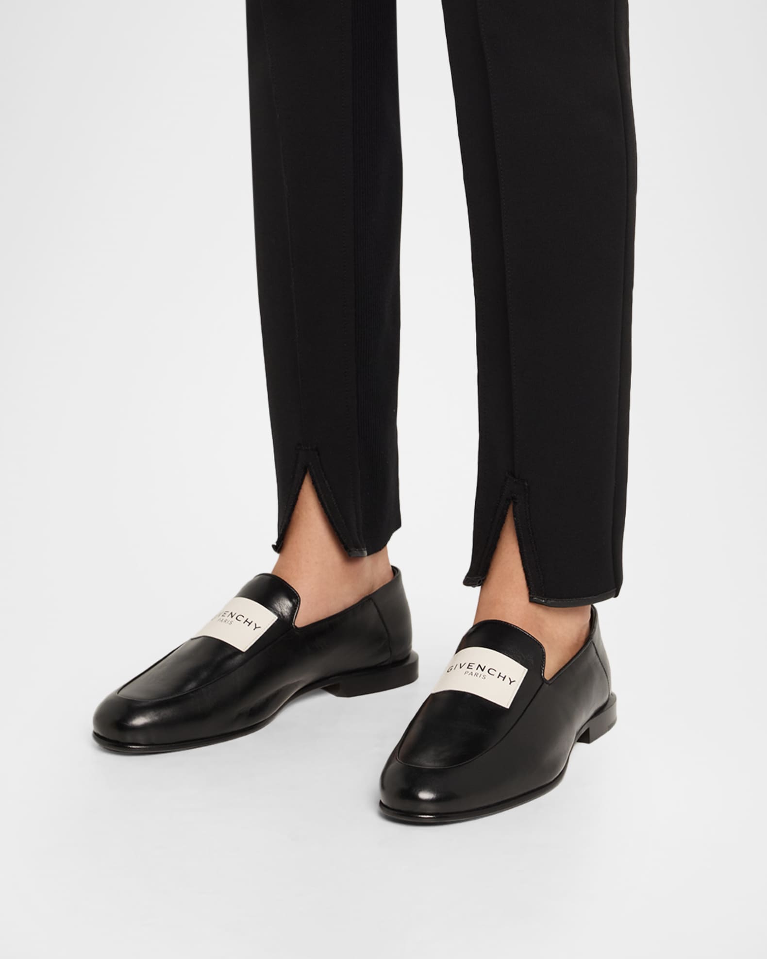 Logo Label Leather Loafers  1